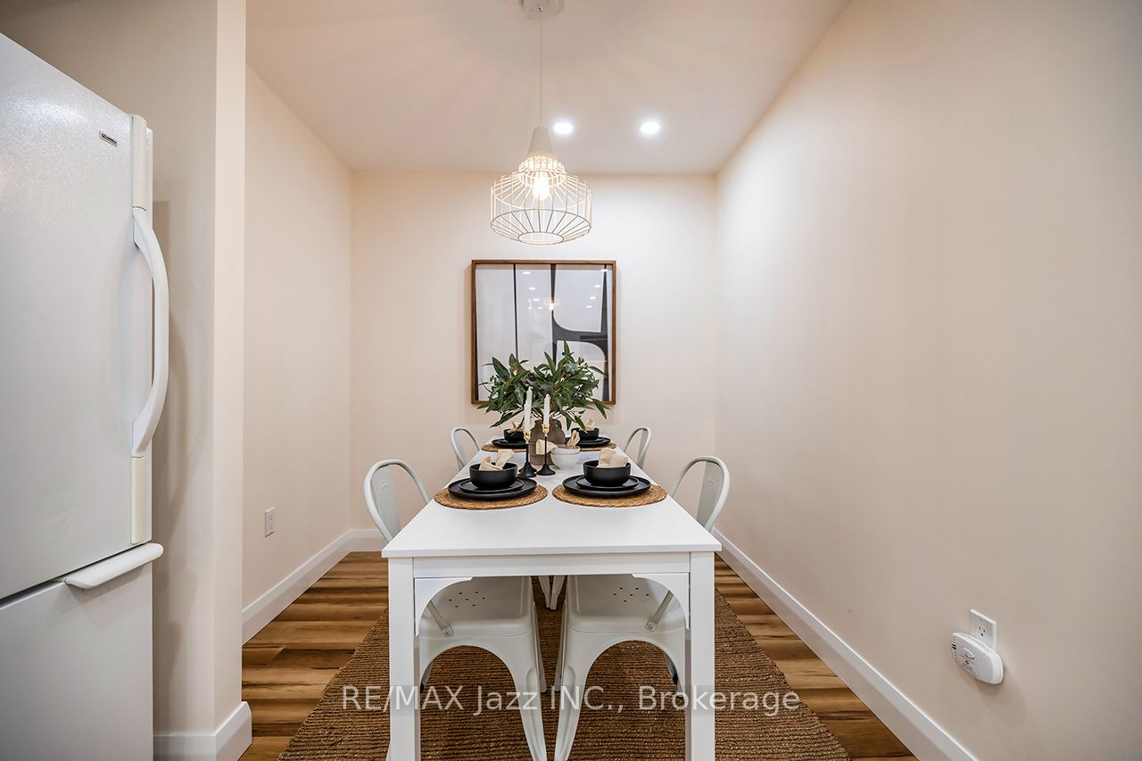 4 Maple Street Property Photo 12