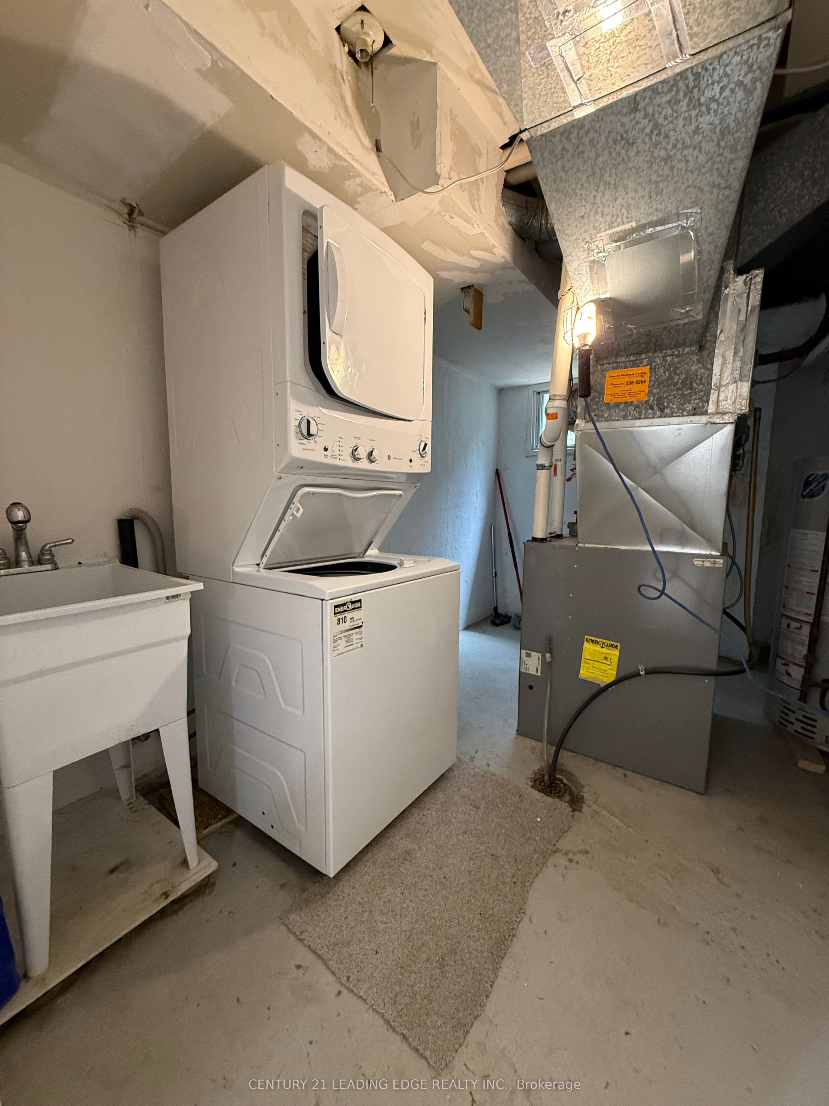 21 Colinayre Crescent Property Photo 11