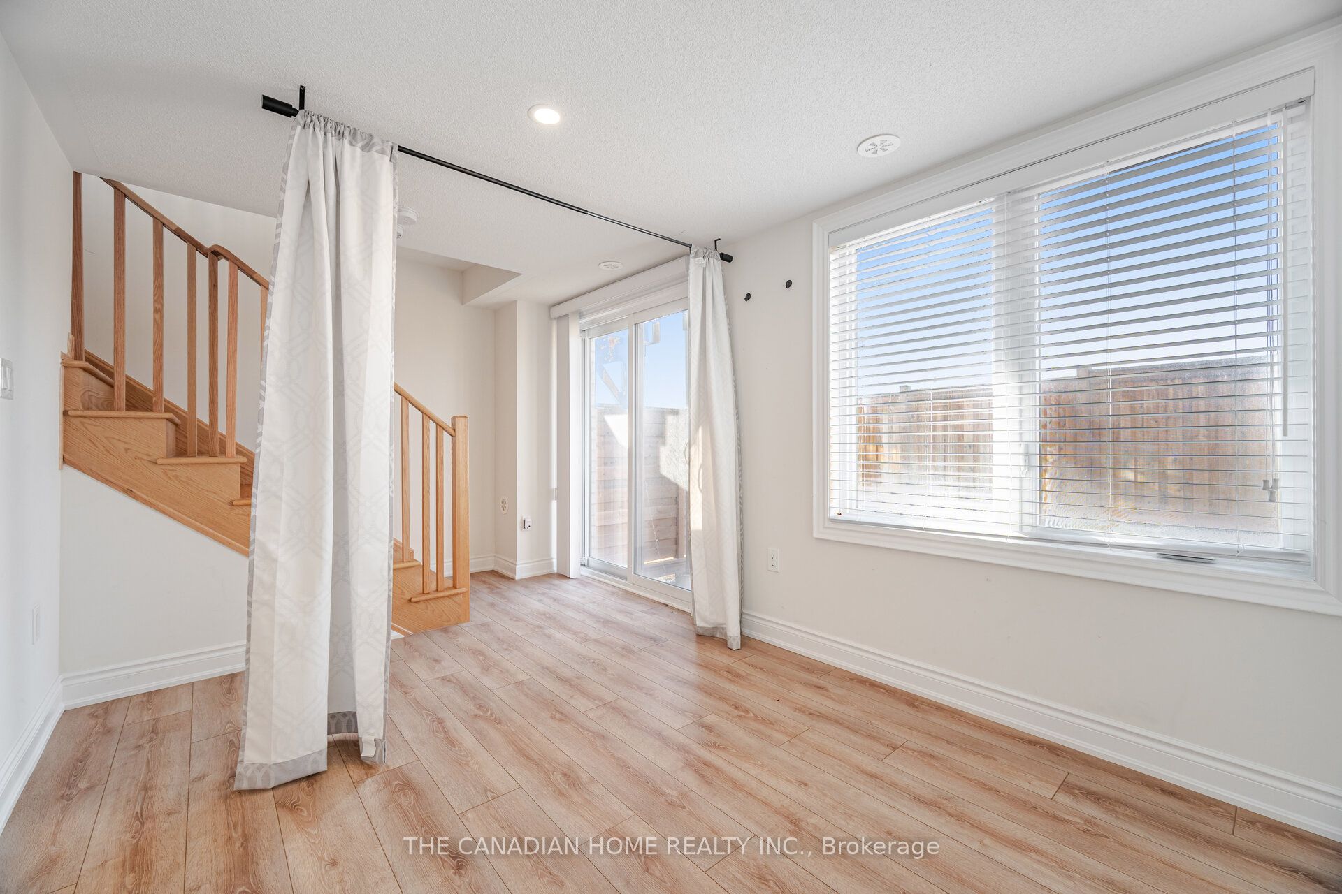 241 Danzatore Path Property Photo 45