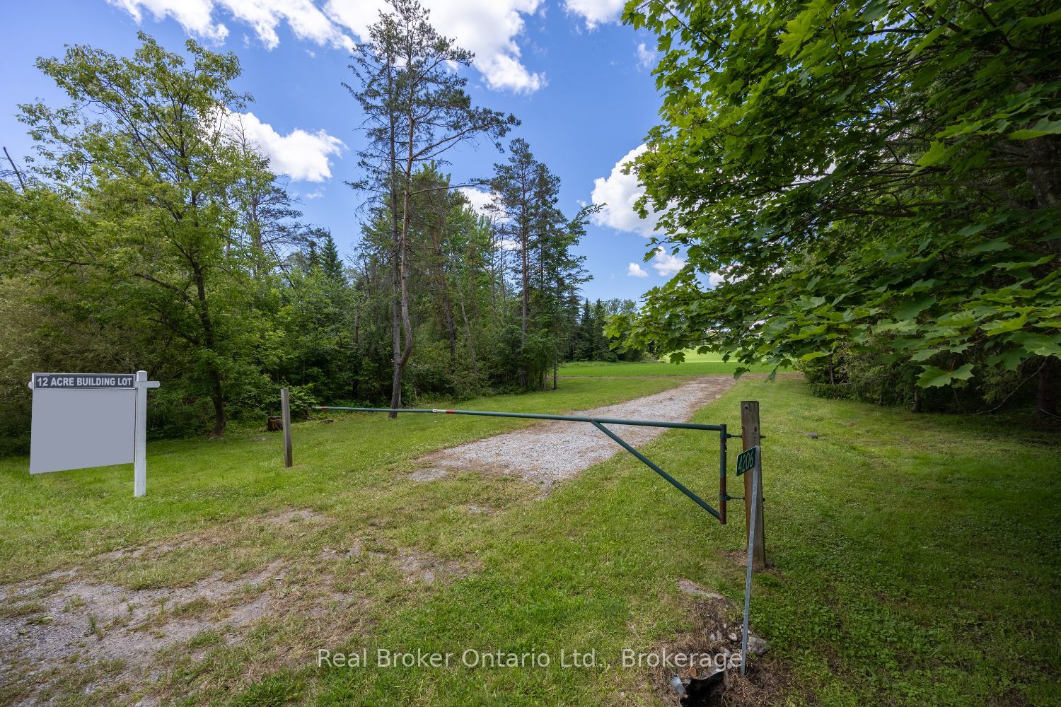 4206 Middle Road Property Photo 4