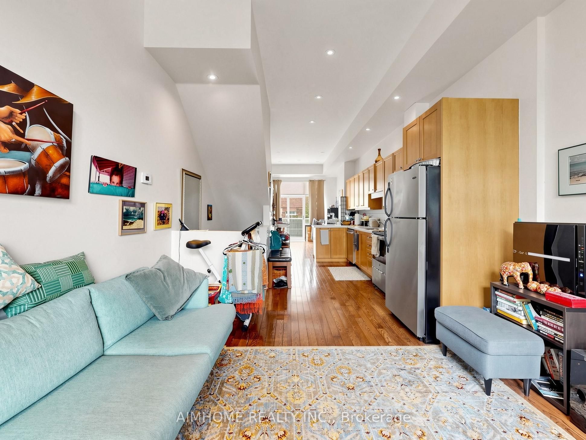 1089 Dundas Street E Property Photo 19