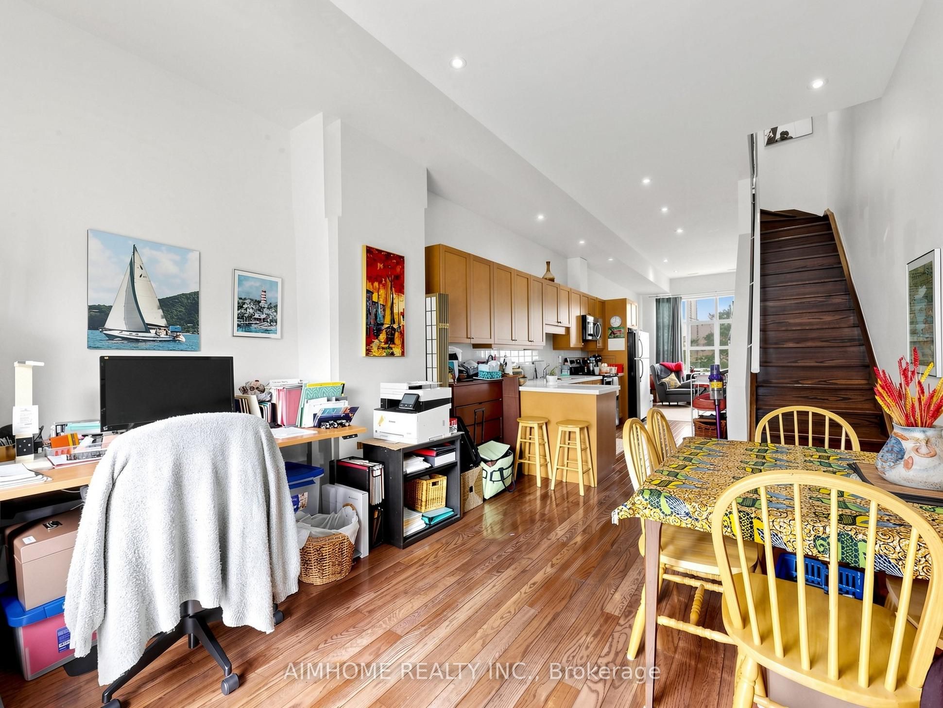 1089 Dundas Street E Property Photo 25
