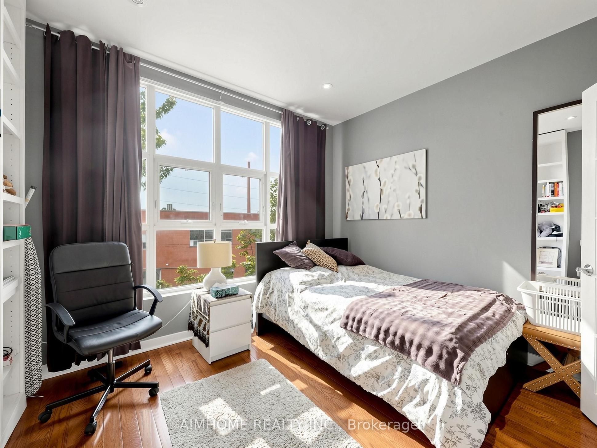 1089 Dundas Street E Property Photo 28