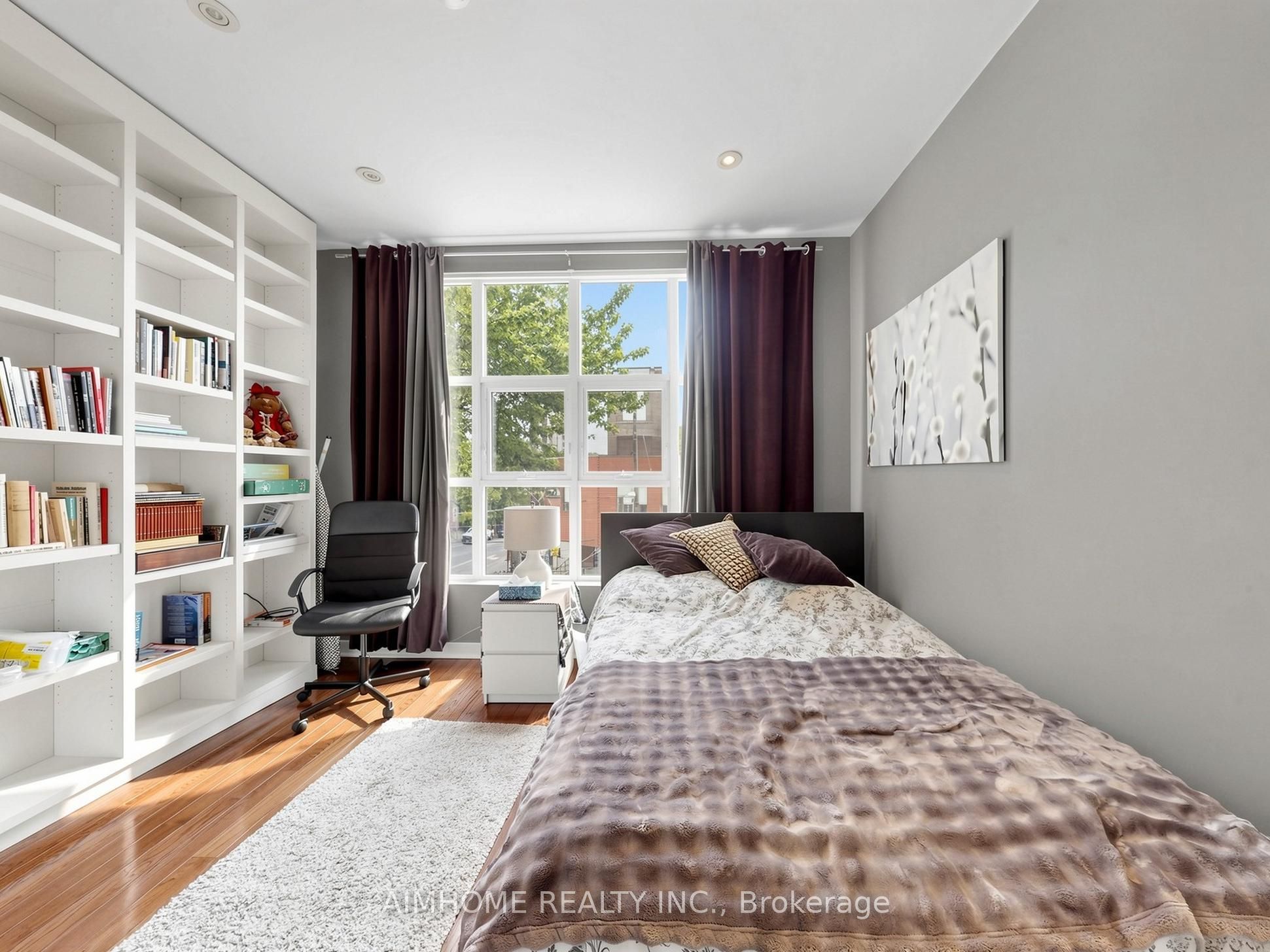 1089 Dundas Street E Property Photo 29