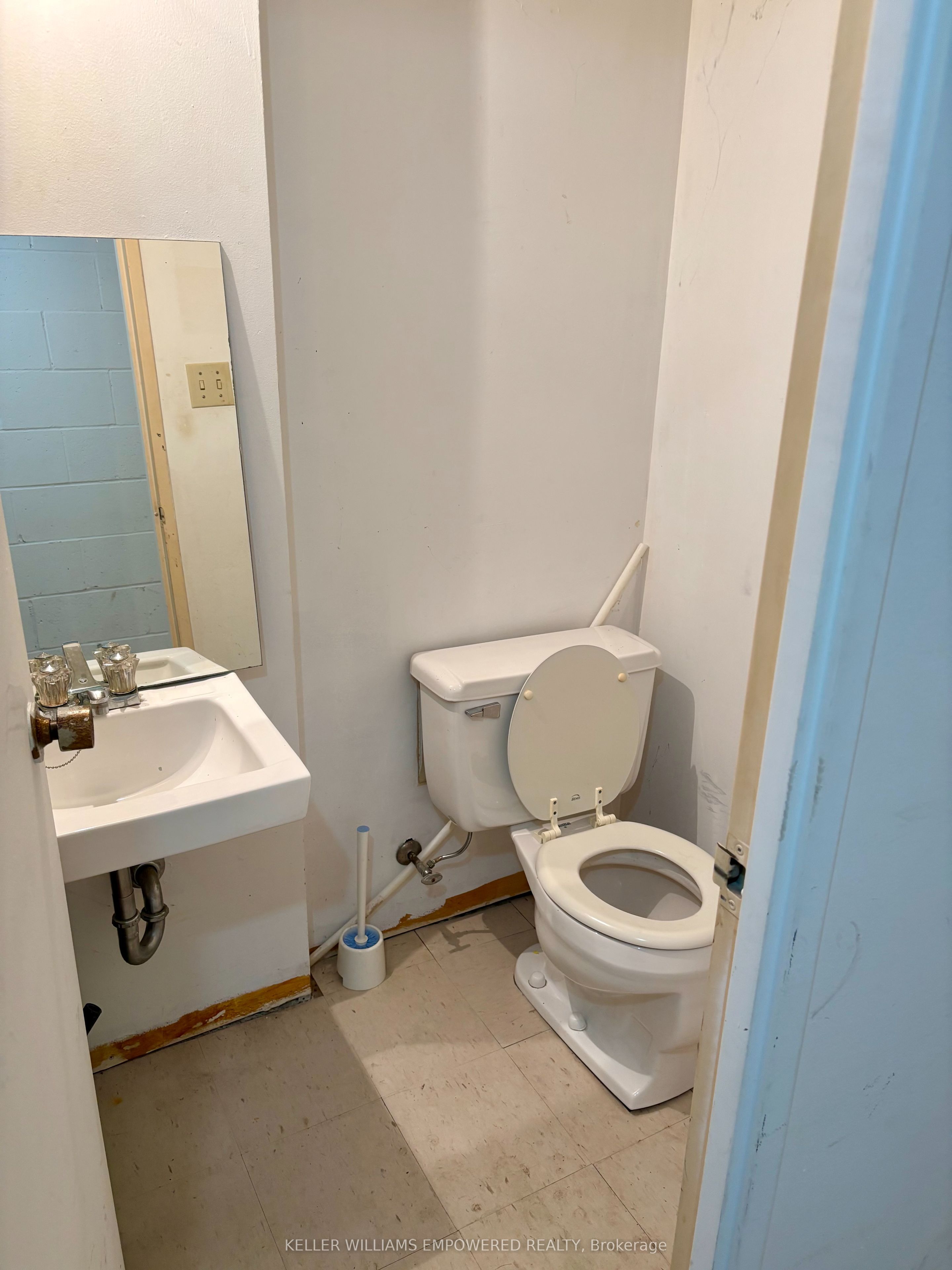 43 Taunton Road E 36 Property Photo 37