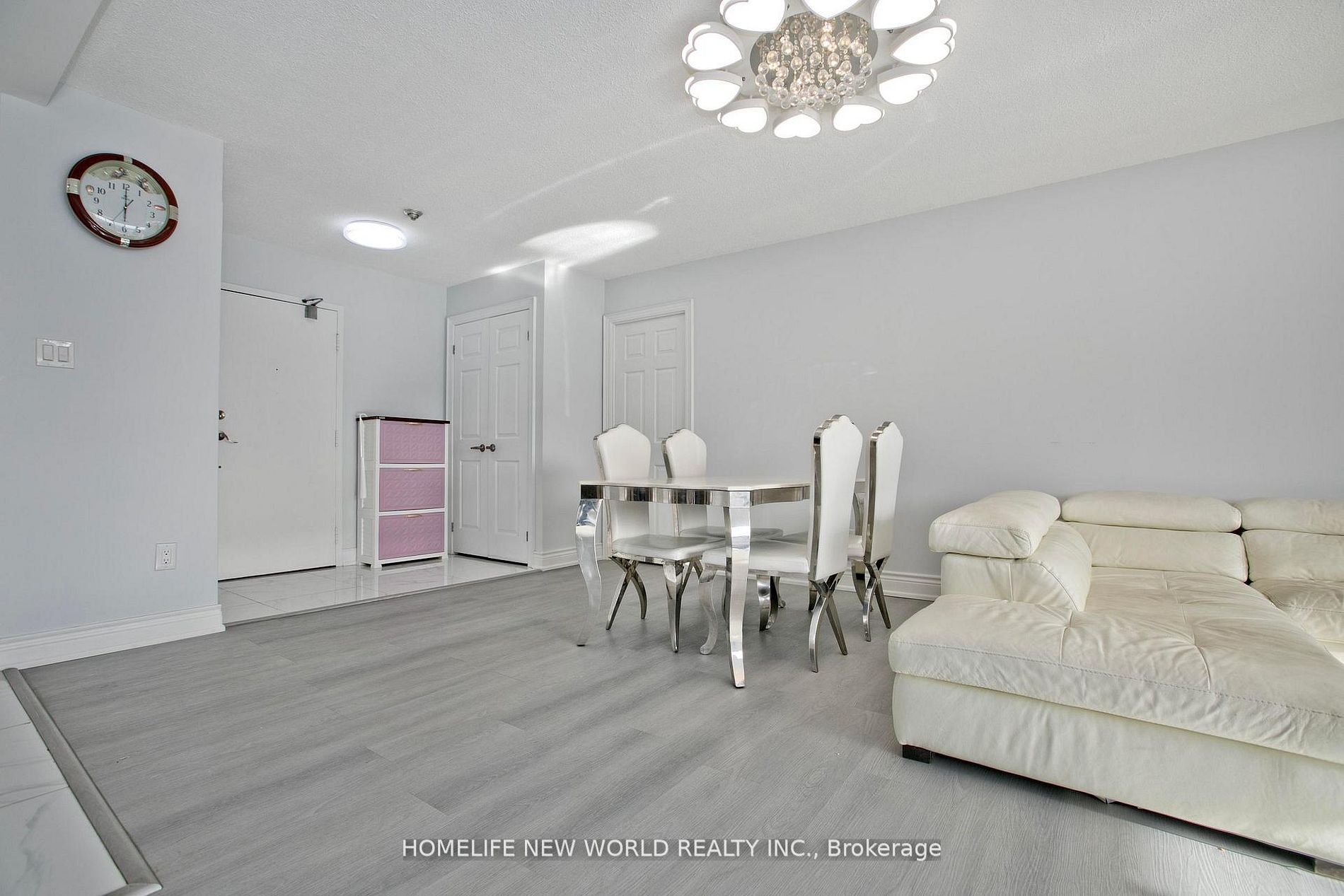 75 Bamburgh Circle 2117 Property Photo 14