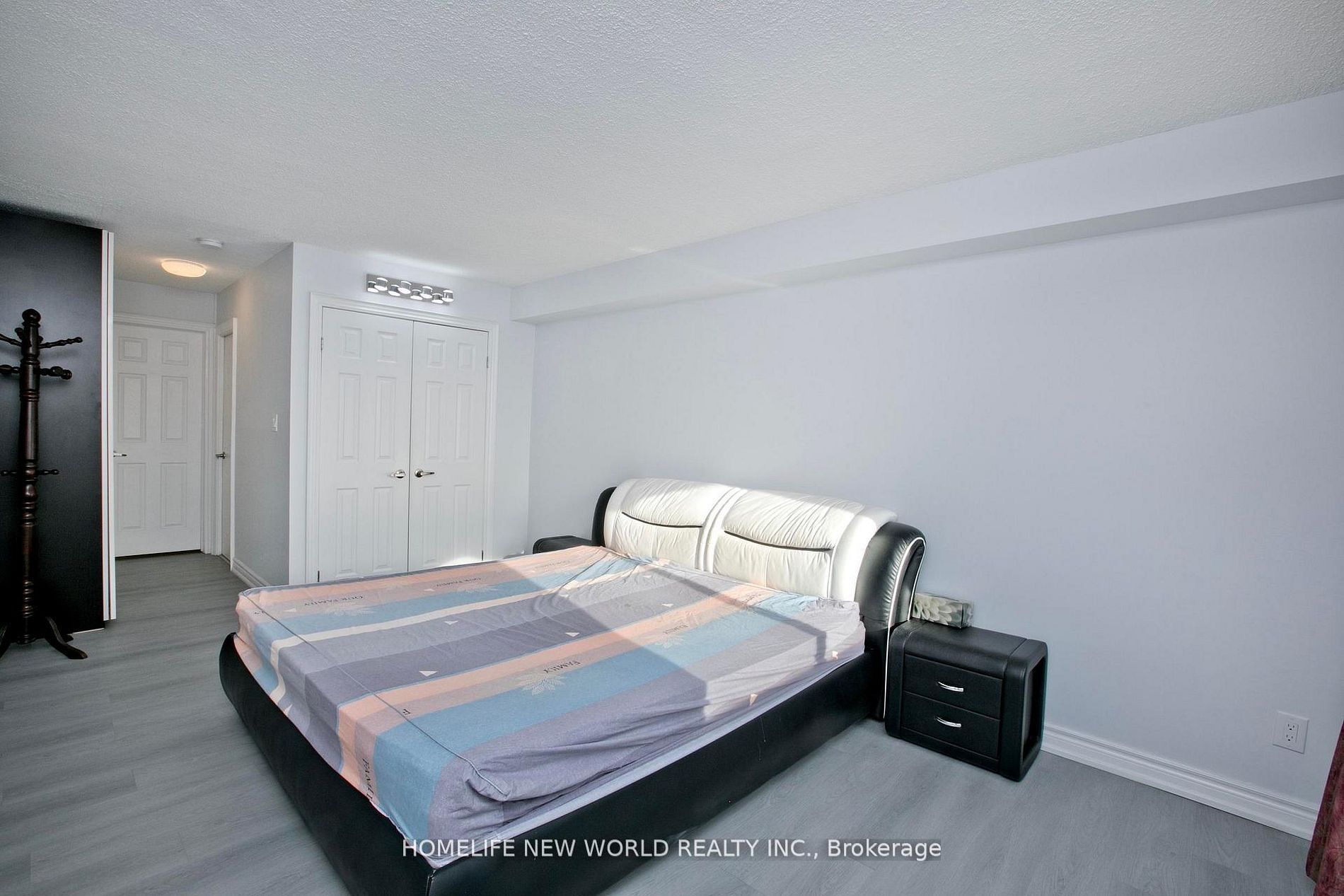 75 Bamburgh Circle 2117 Property Photo 15