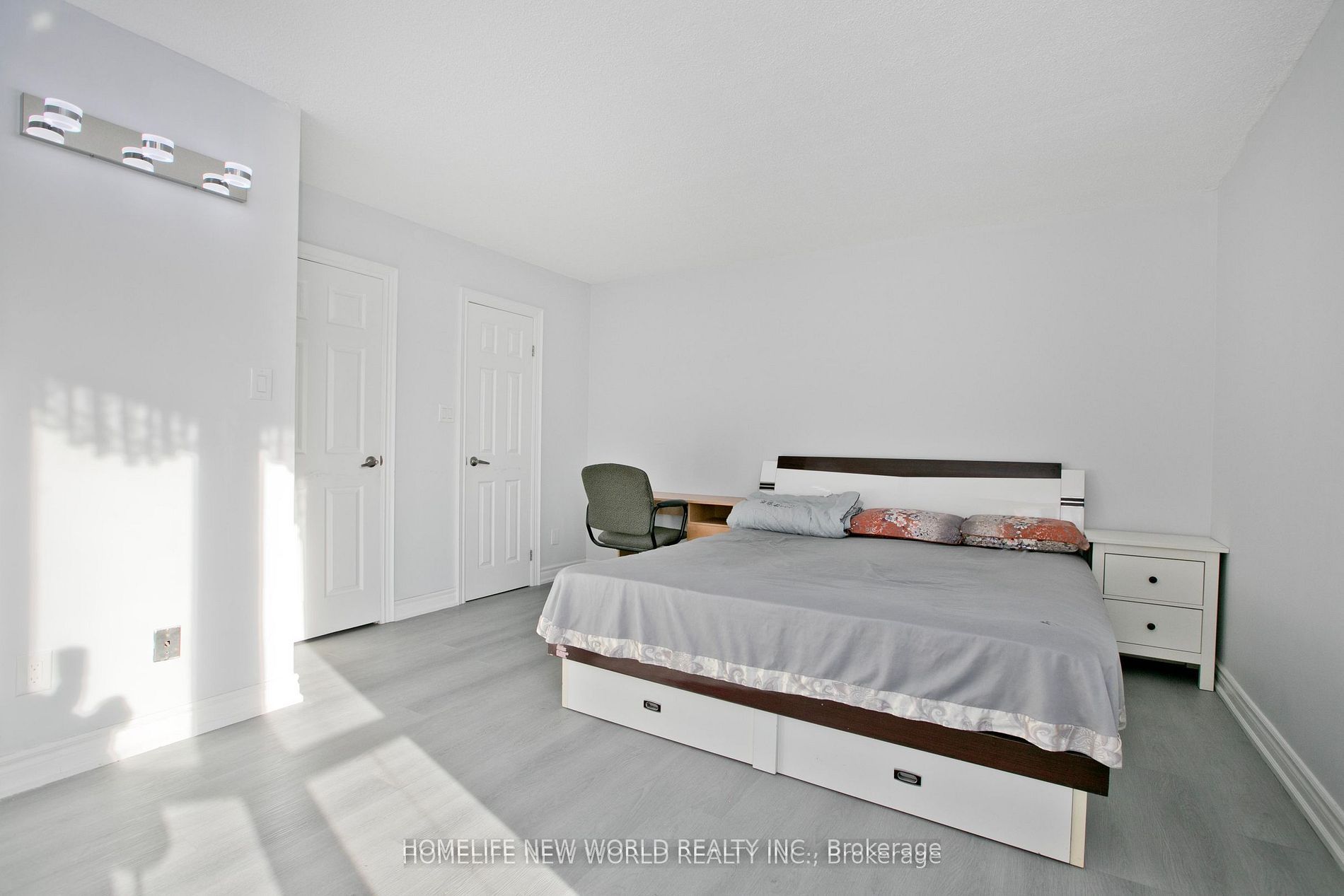75 Bamburgh Circle 2117 Property Photo 18
