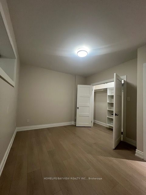 379 O'connor Drive Unit 1 (bsmnt) Property Photo 19
