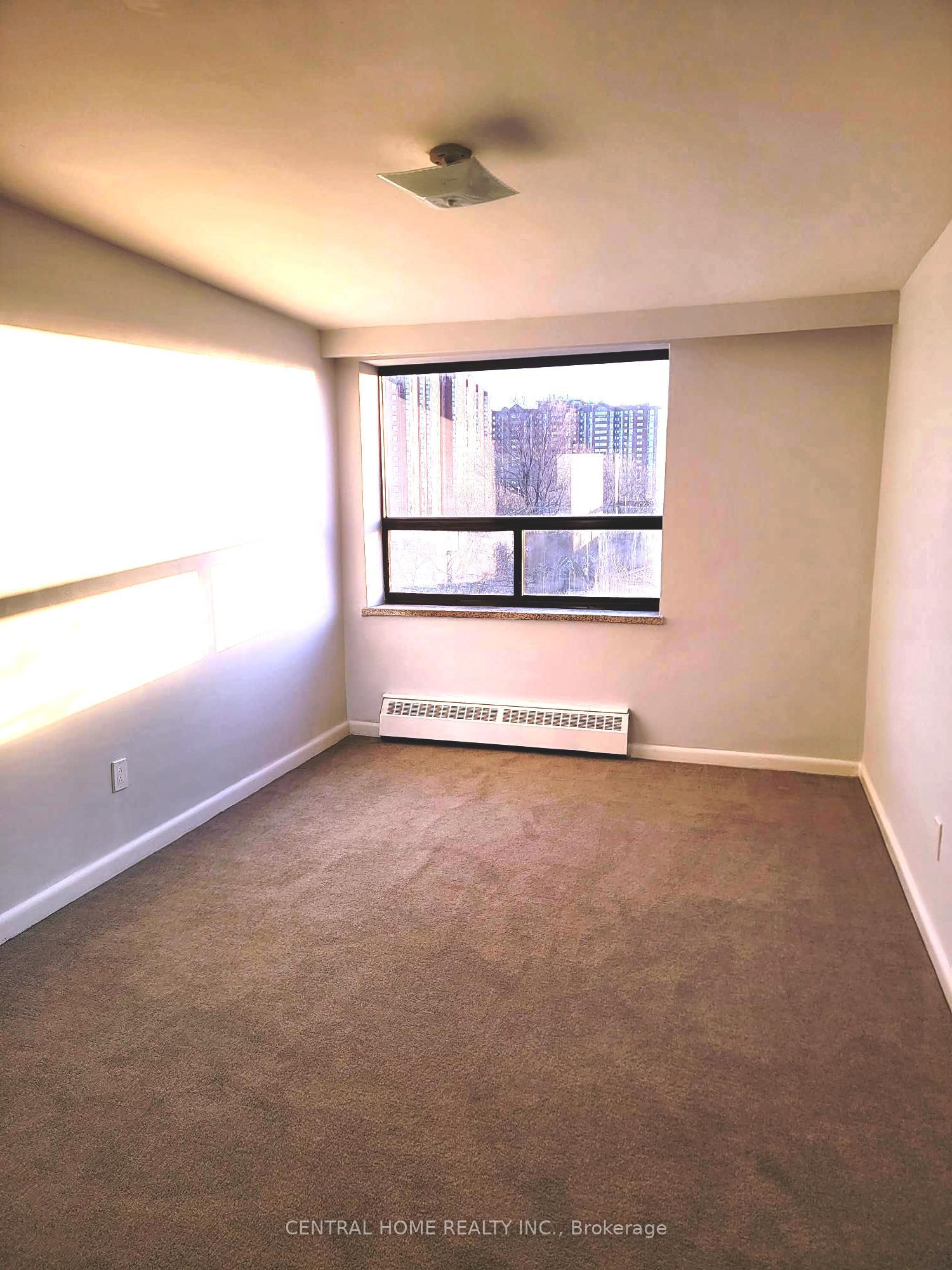 921 Midland Avenue 504 Property Photo 3