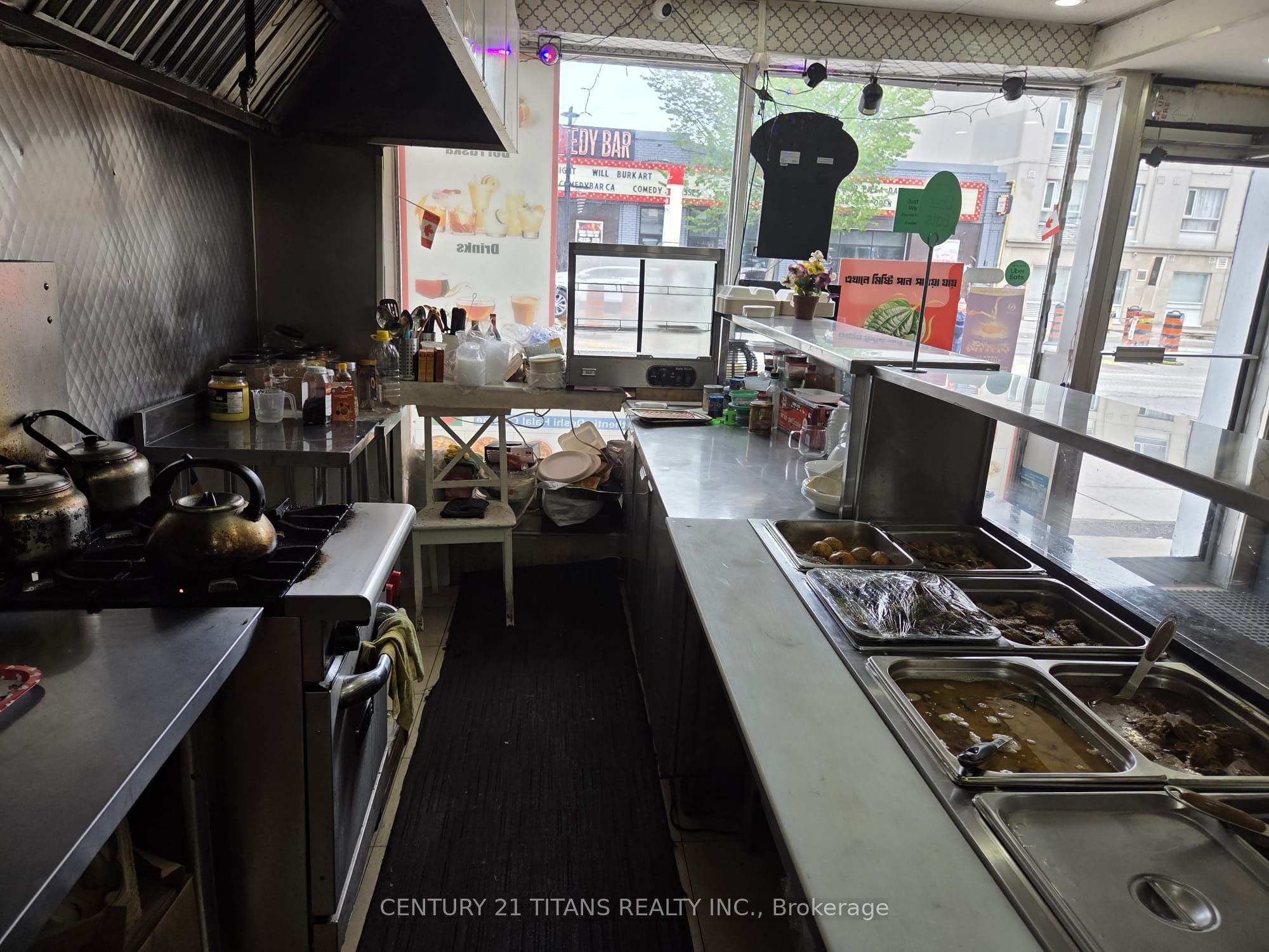 2789 Danforth Avenue Property Photo 4