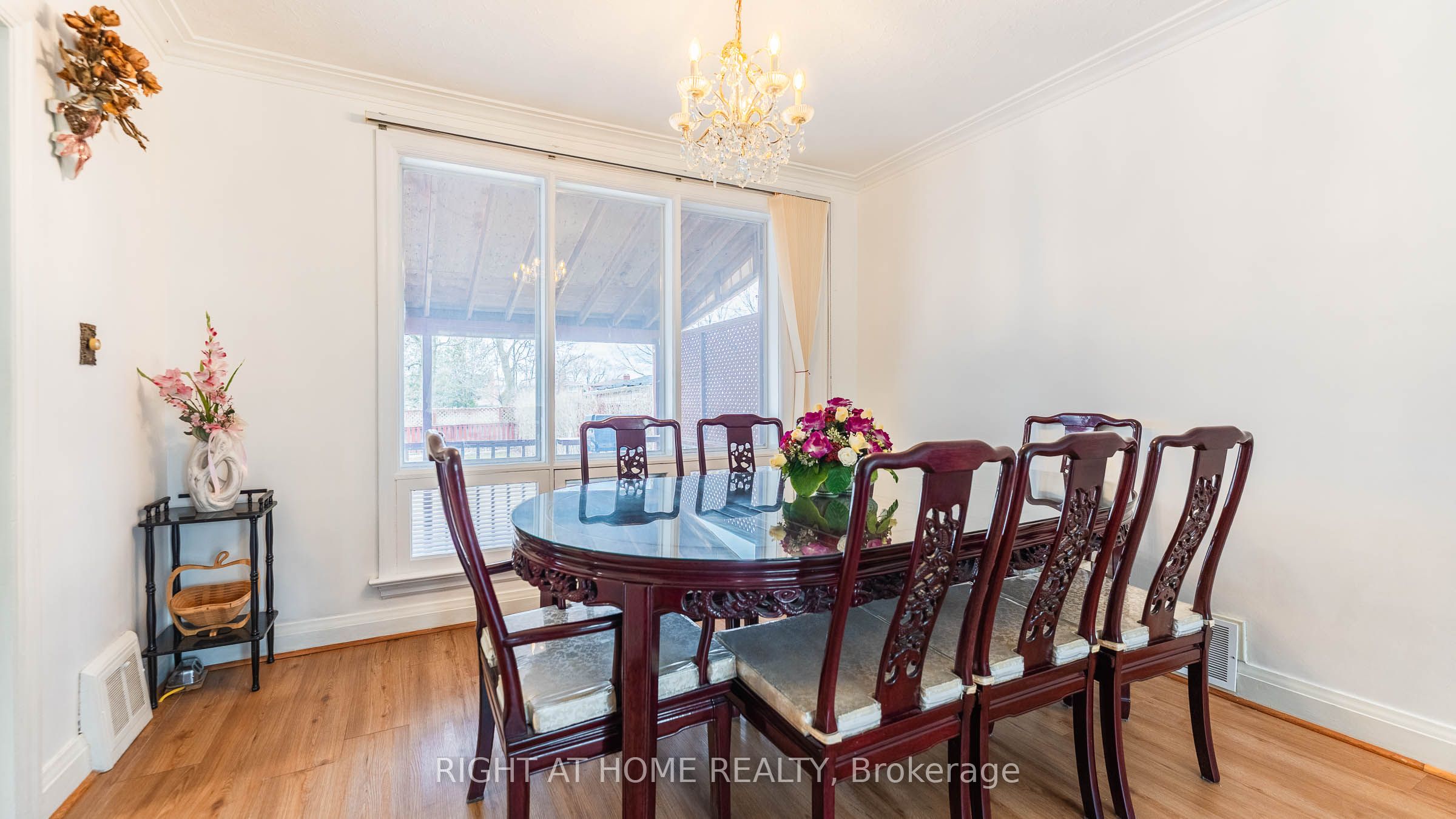 82 Tower Drive Property Photo 7
