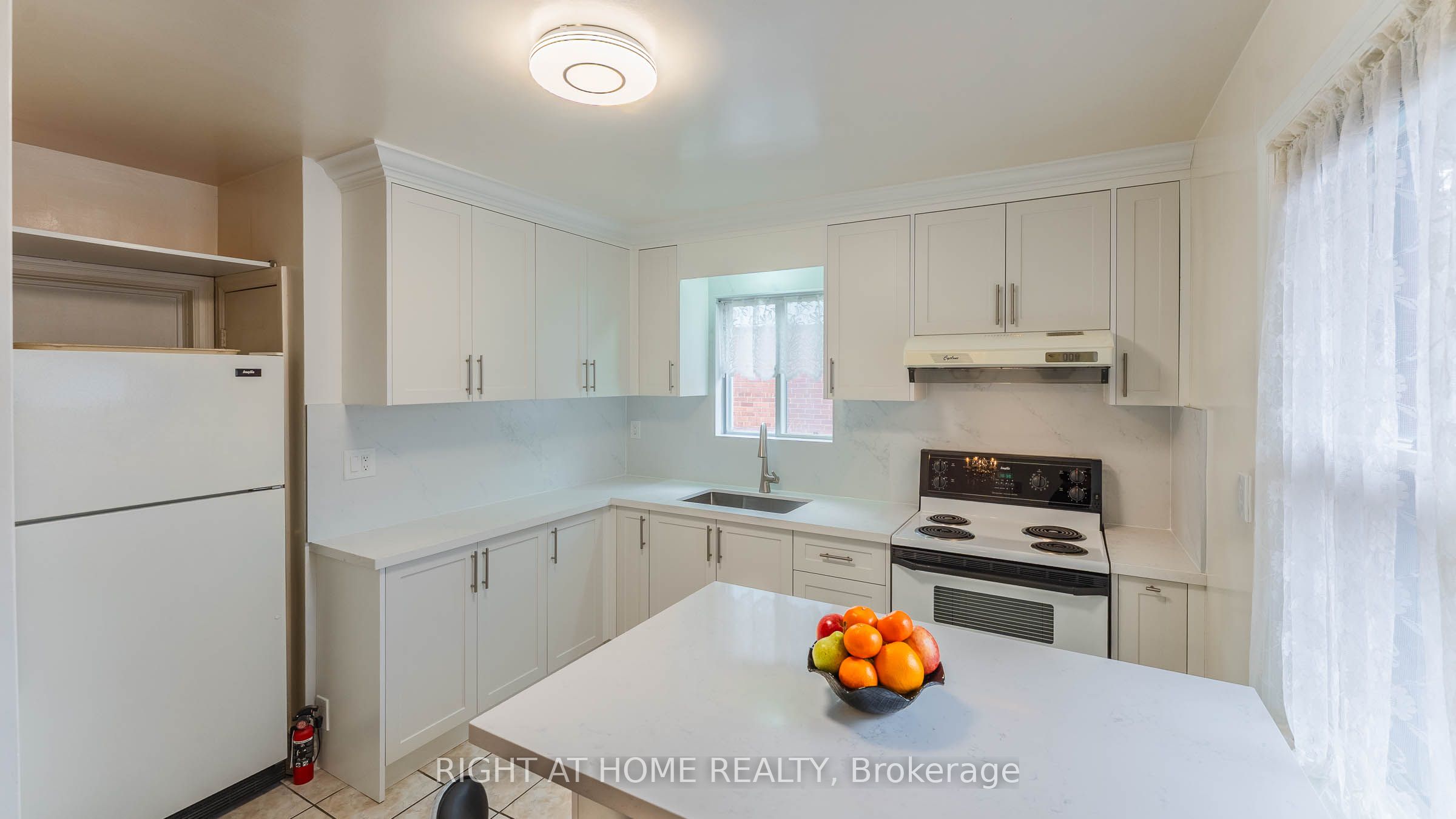 82 Tower Drive Property Photo 11