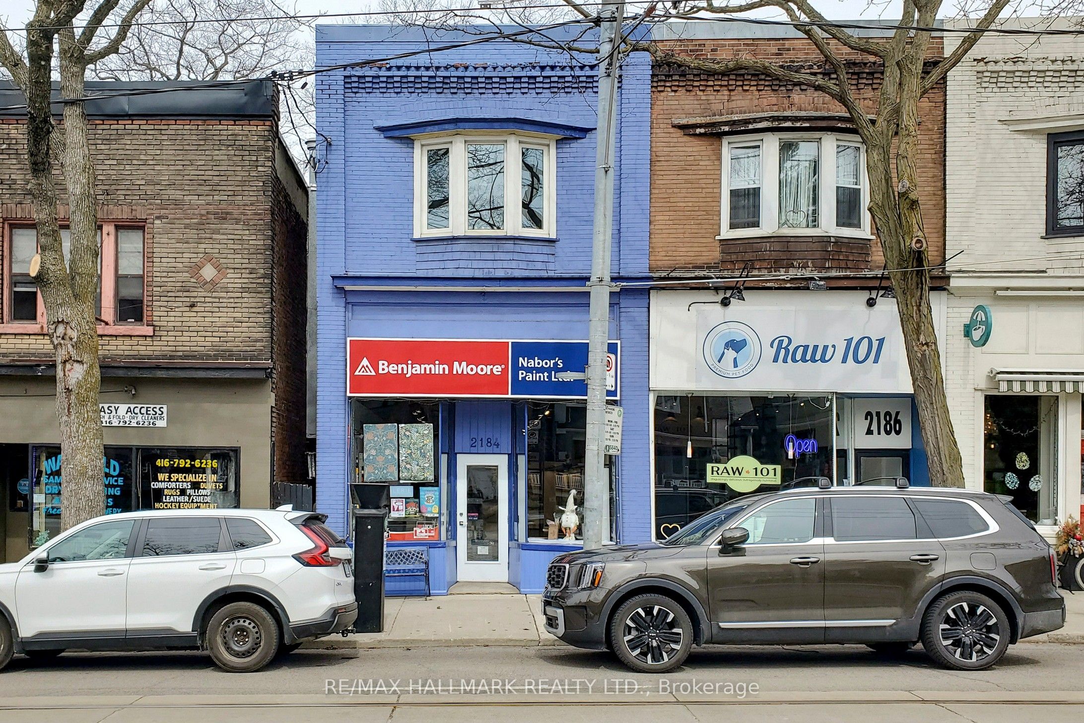 2184 Queen Street E Property Photo 2