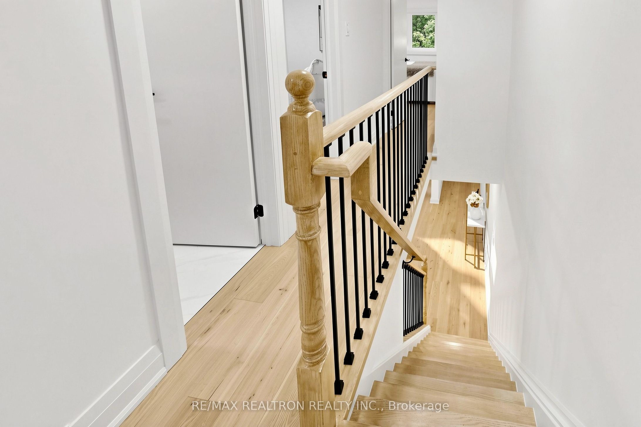 414 Mortimer Avenue Property Photo 20