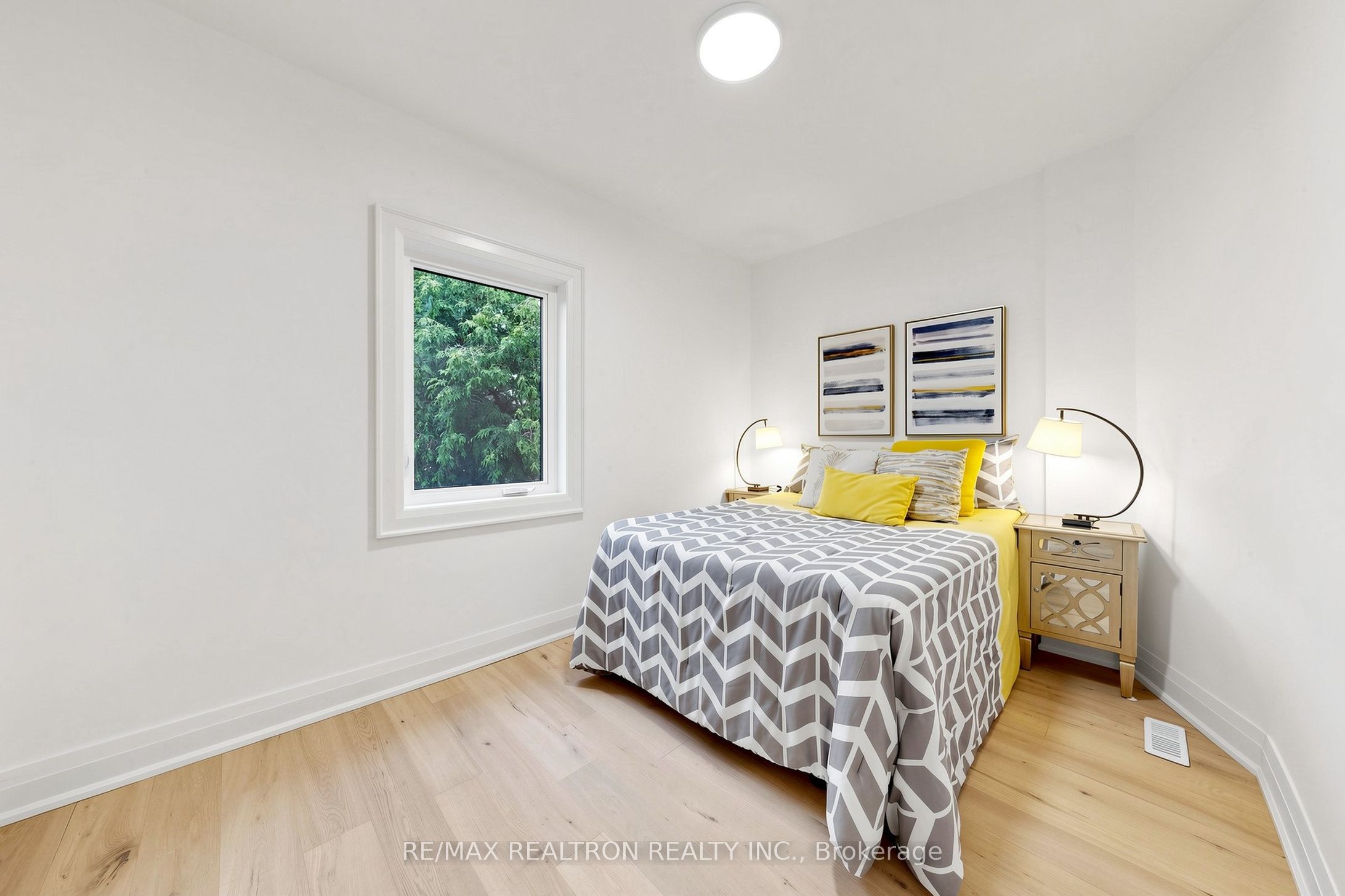 414 Mortimer Avenue Property Photo 25