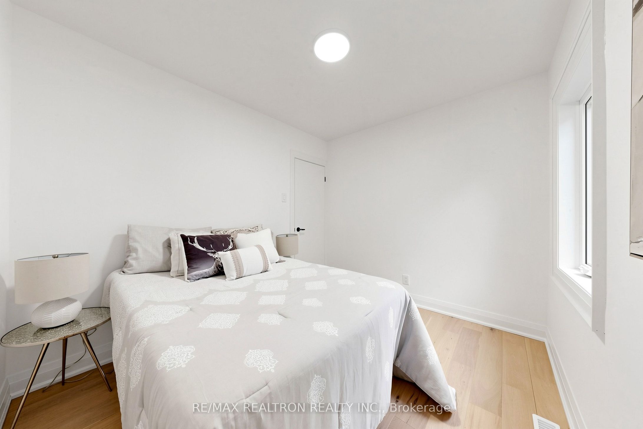 414 Mortimer Avenue Property Photo 27