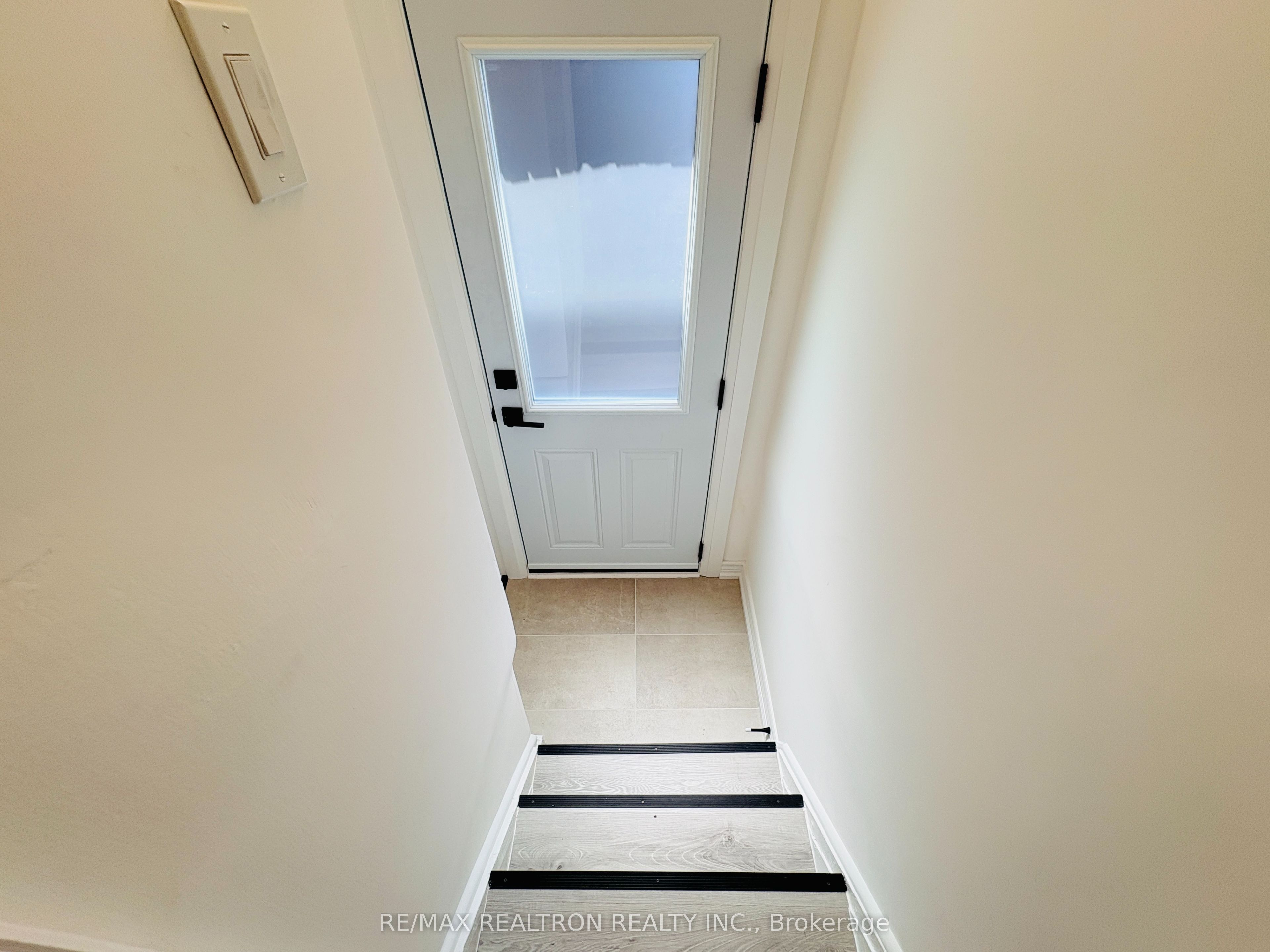 414 Mortimer Avenue Property Photo 31