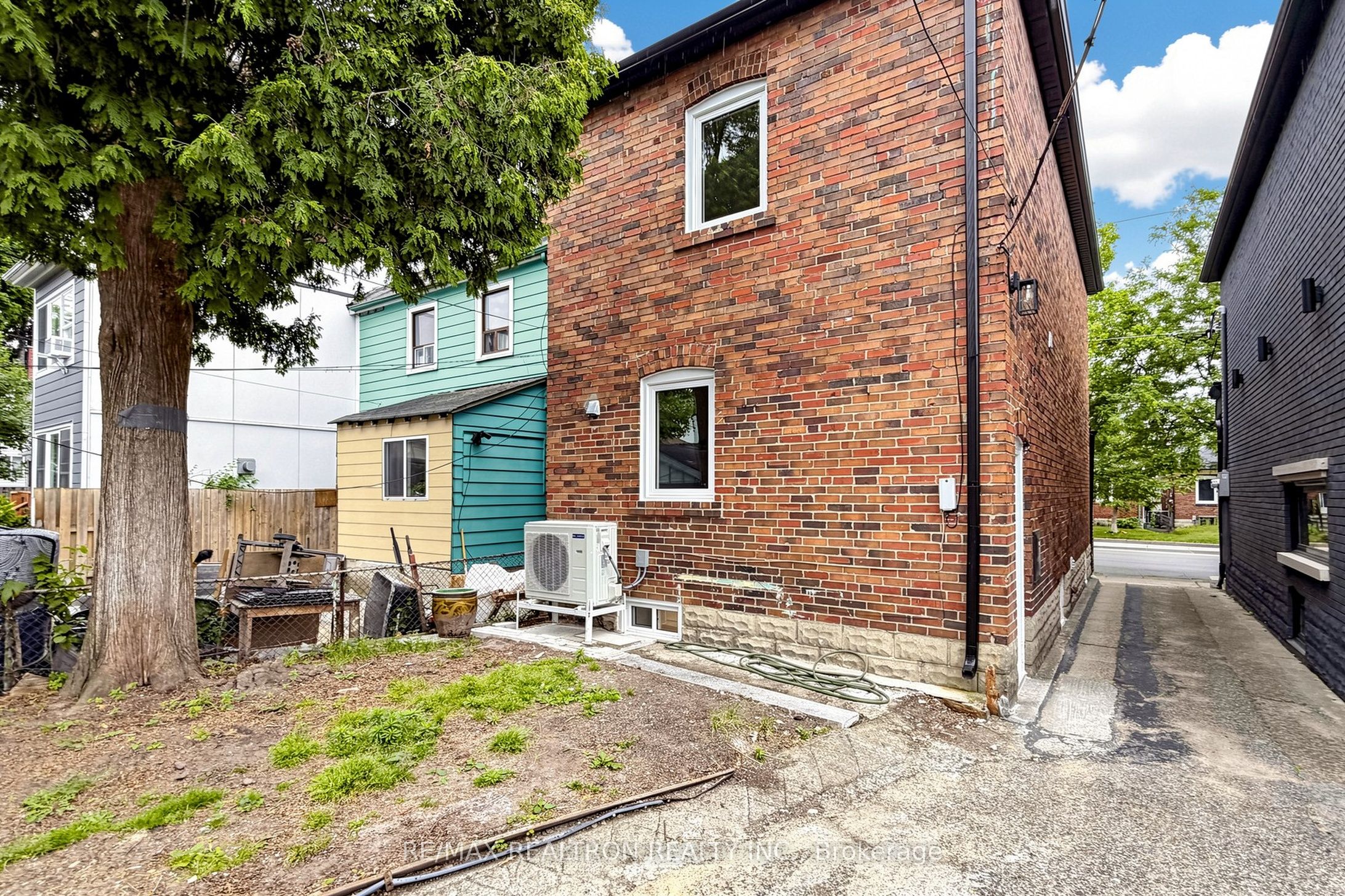 414 Mortimer Avenue Property Photo 38