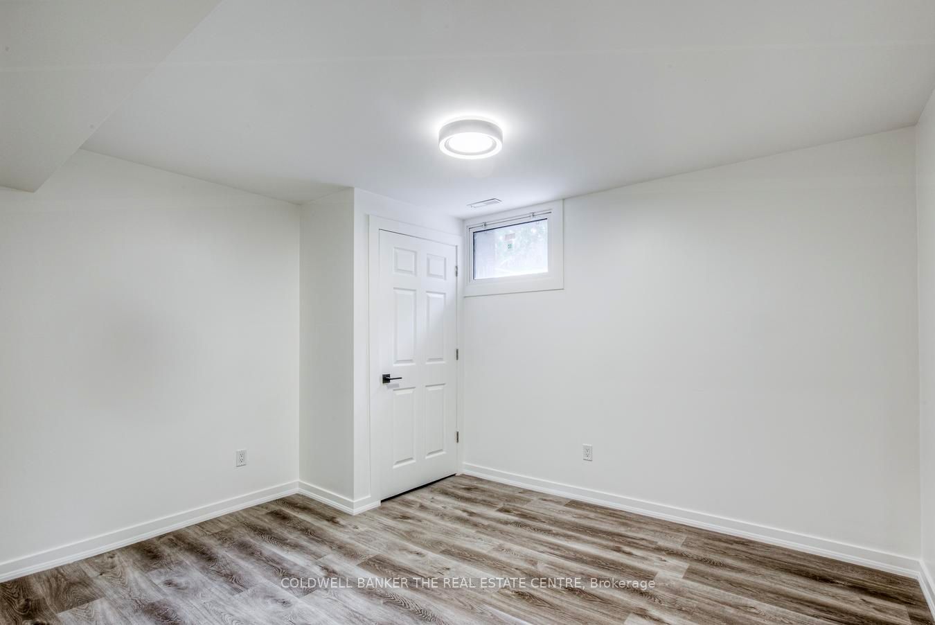 Lower - 562 Winette Road Property Photo 13