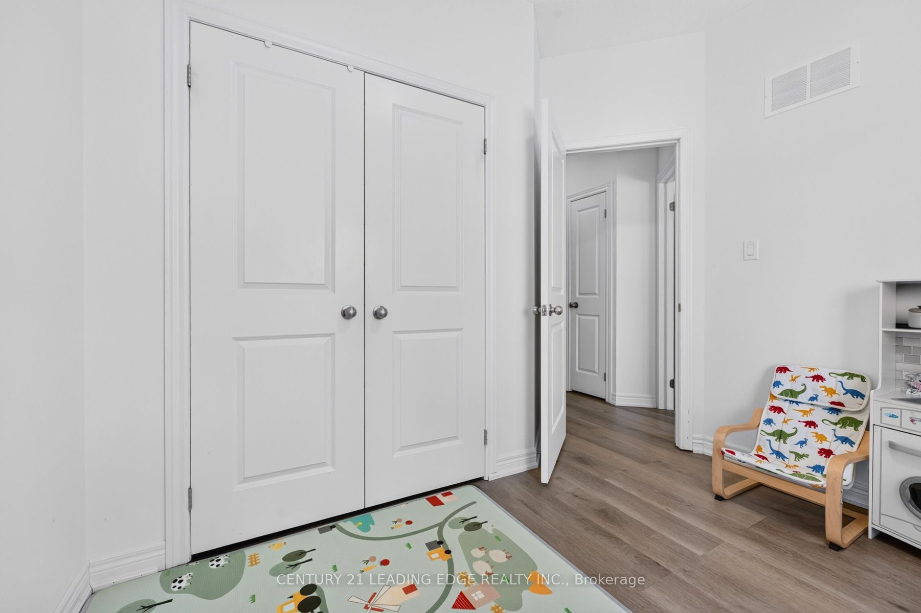 26 Hahn Street Property Photo 30