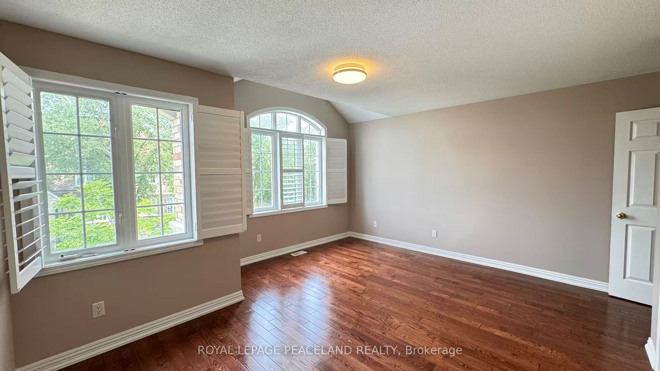 6 Cragg Crescent Property Photo 14