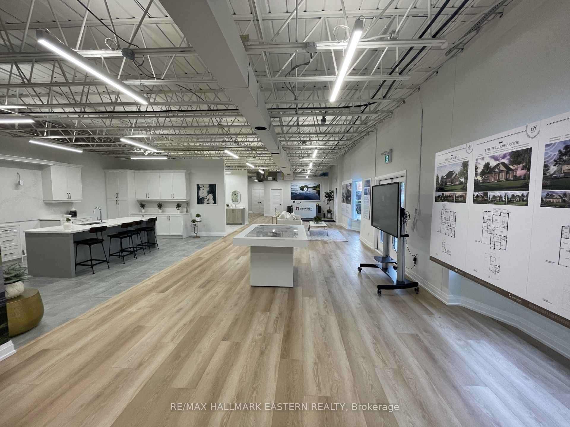 183 Queen Street Property Photo 3