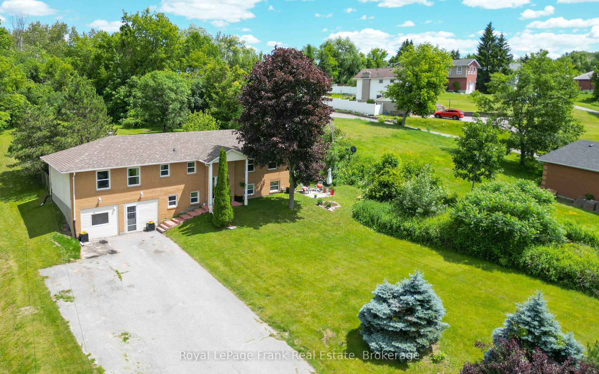 53 Williams Point Road Property Photo 3