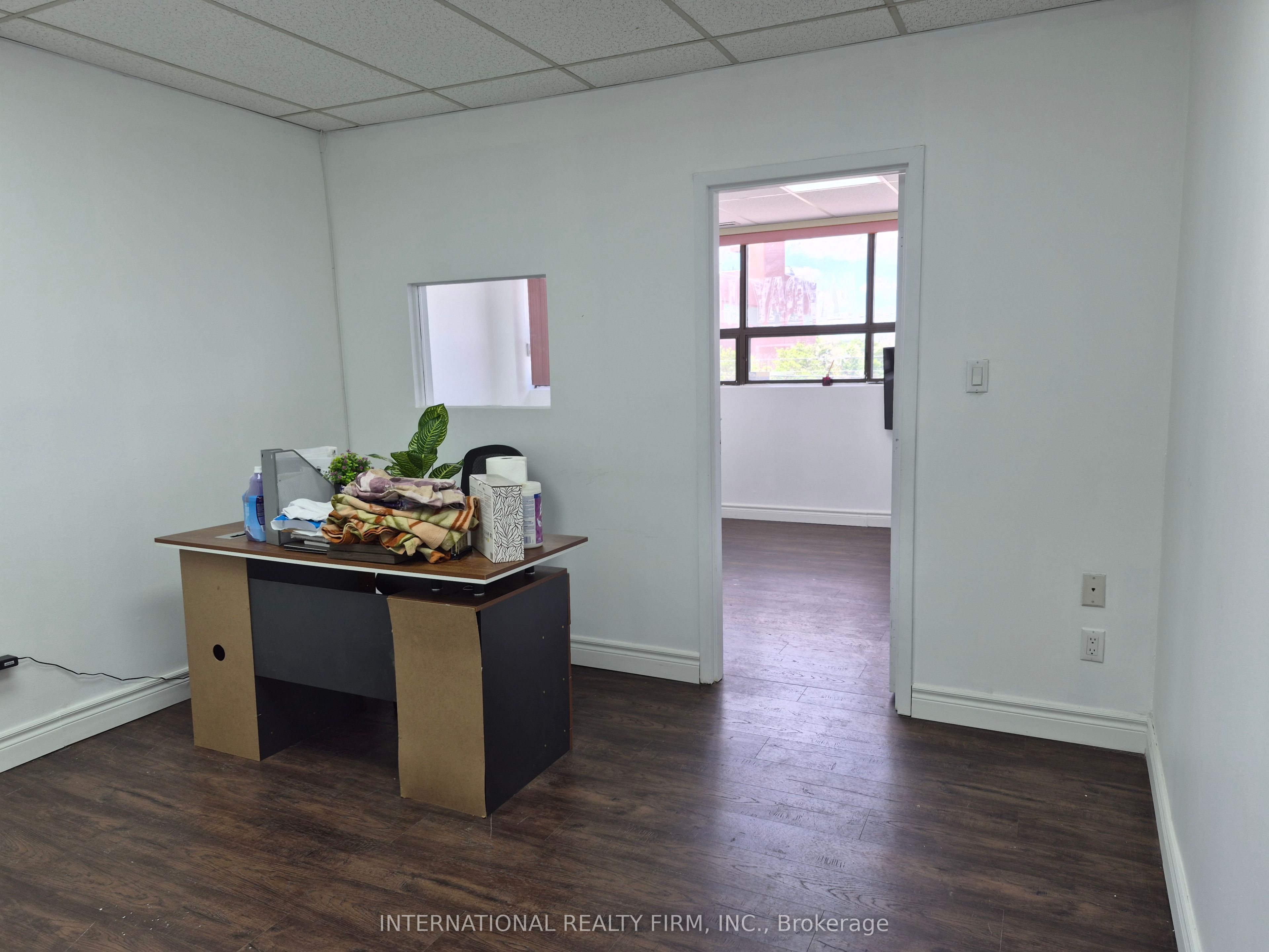 4455 Sheppard Avenue E 218 Property Photo 4