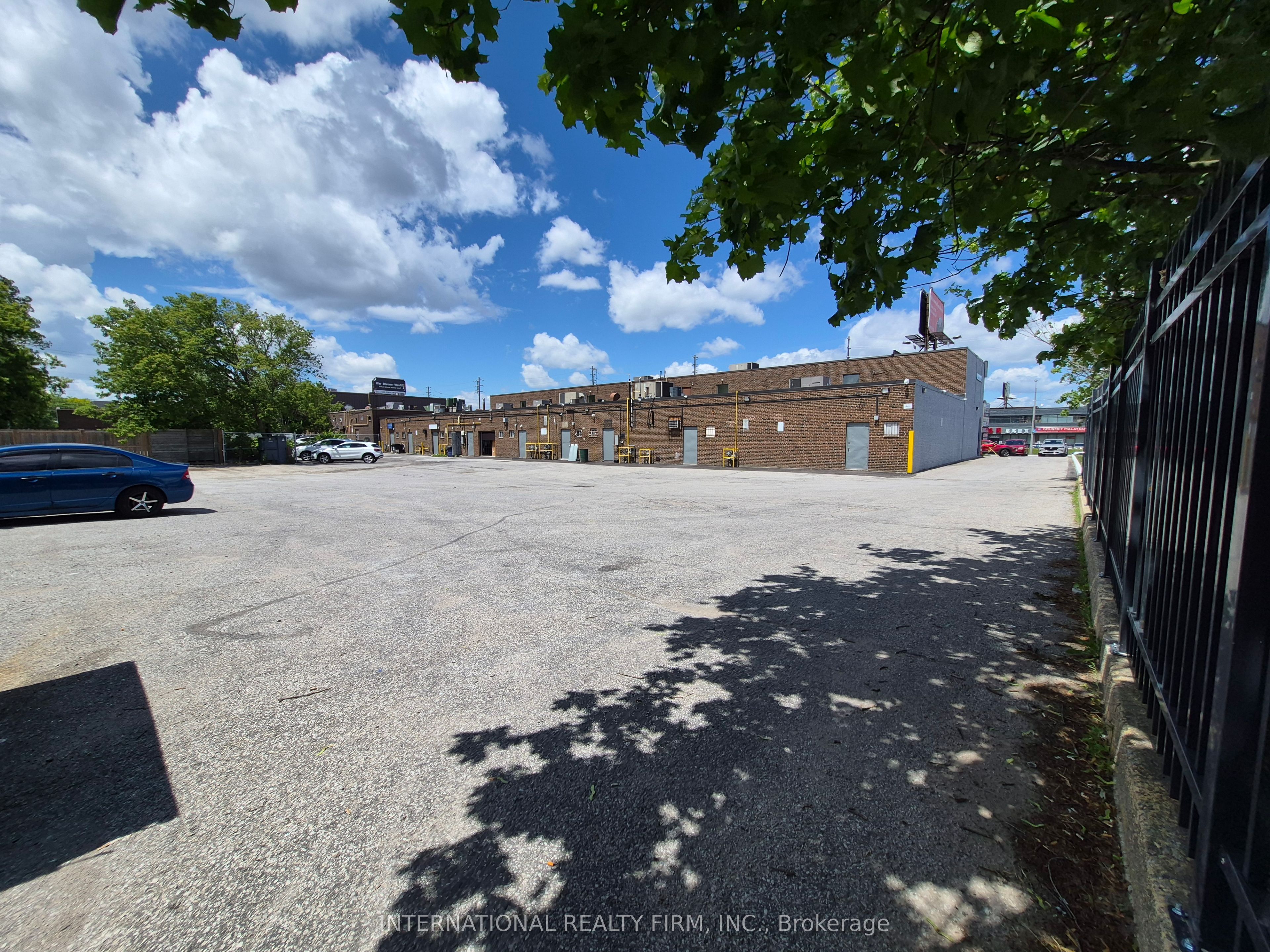 4455 Sheppard Avenue E 218 Property Photo 8