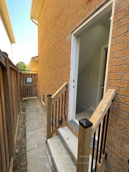 1538 Amberlea Road Property Photo 14