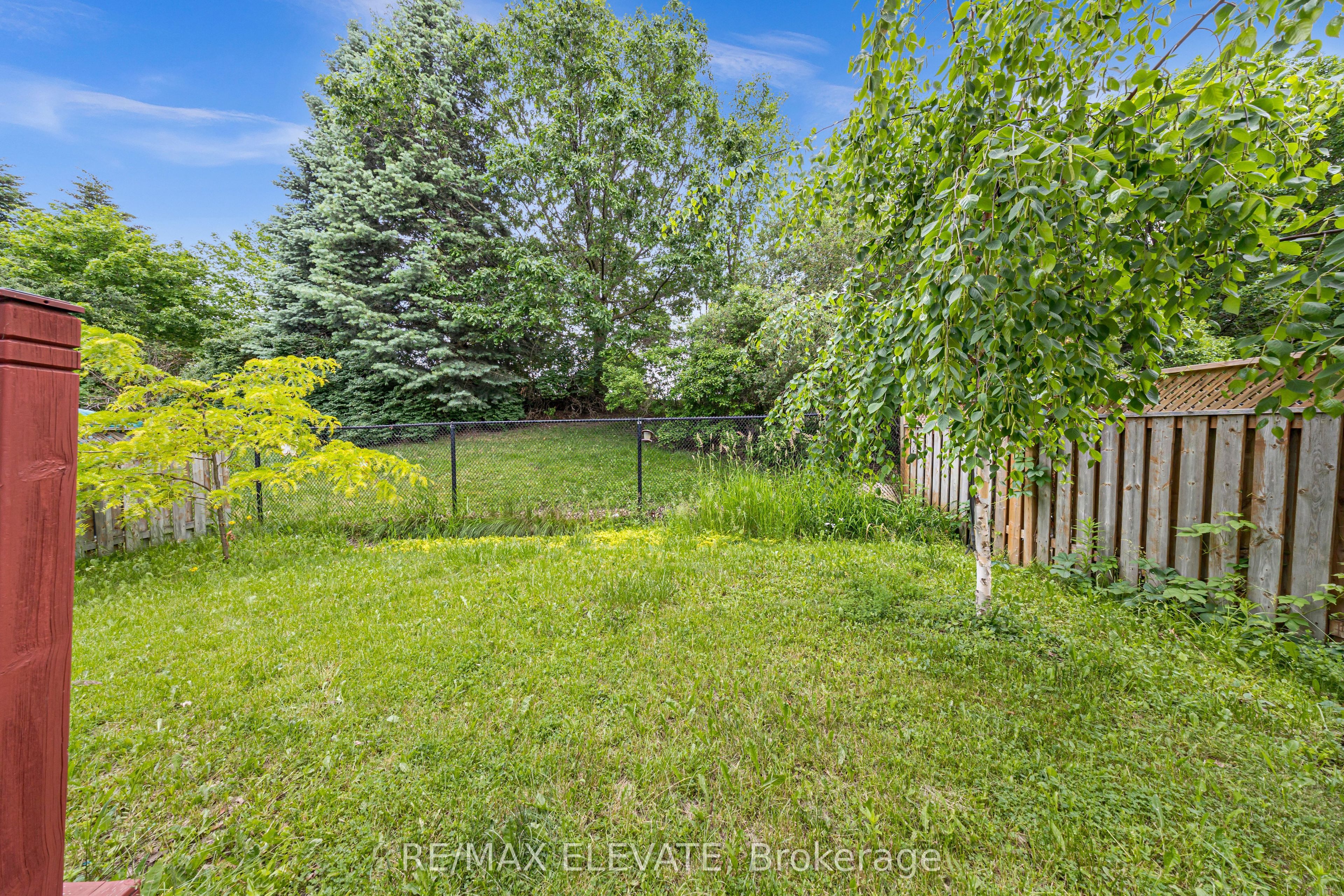 43 Mcsweeney Crescent Property Photo 44