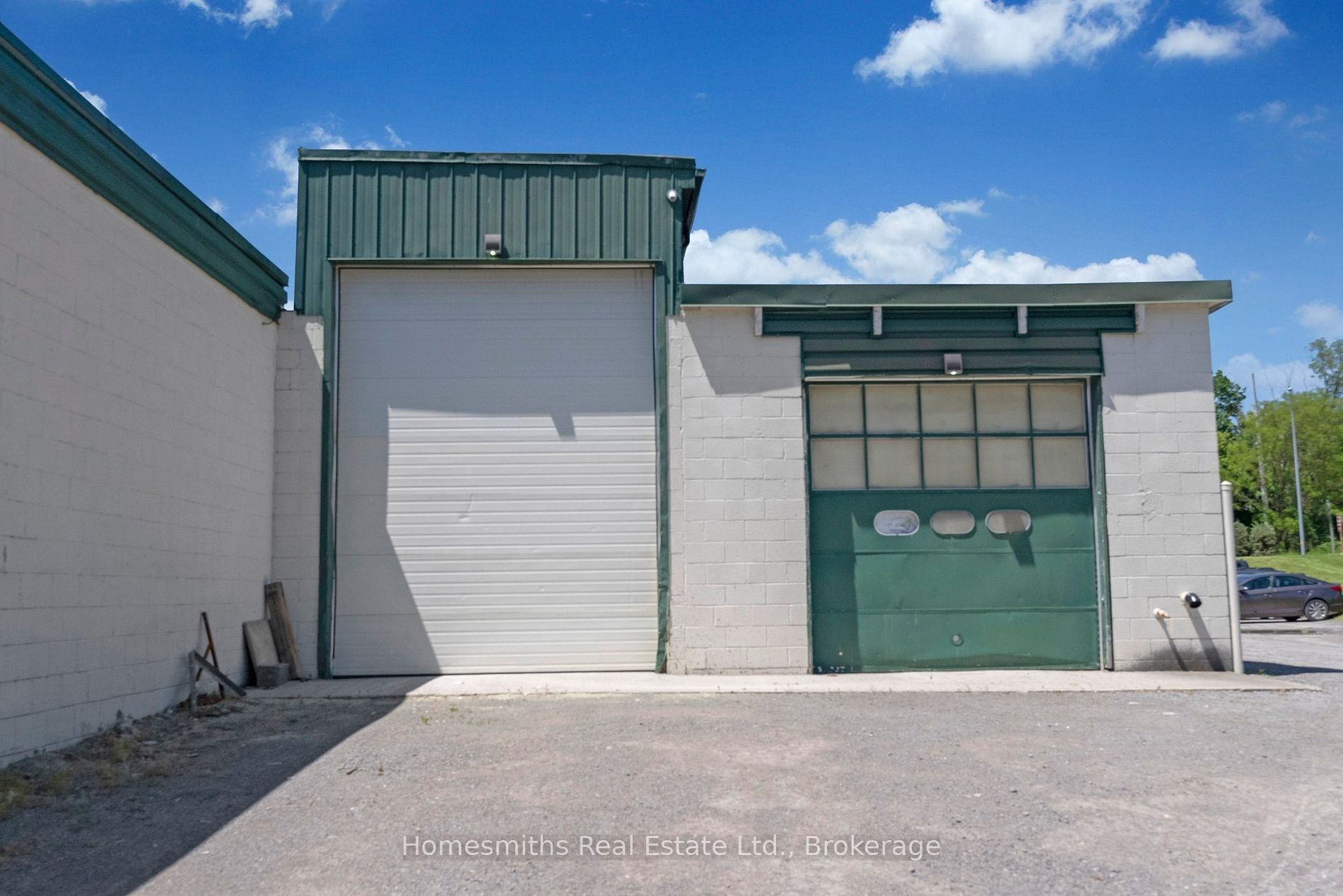 9 Cobbledick Street Property Photo 6