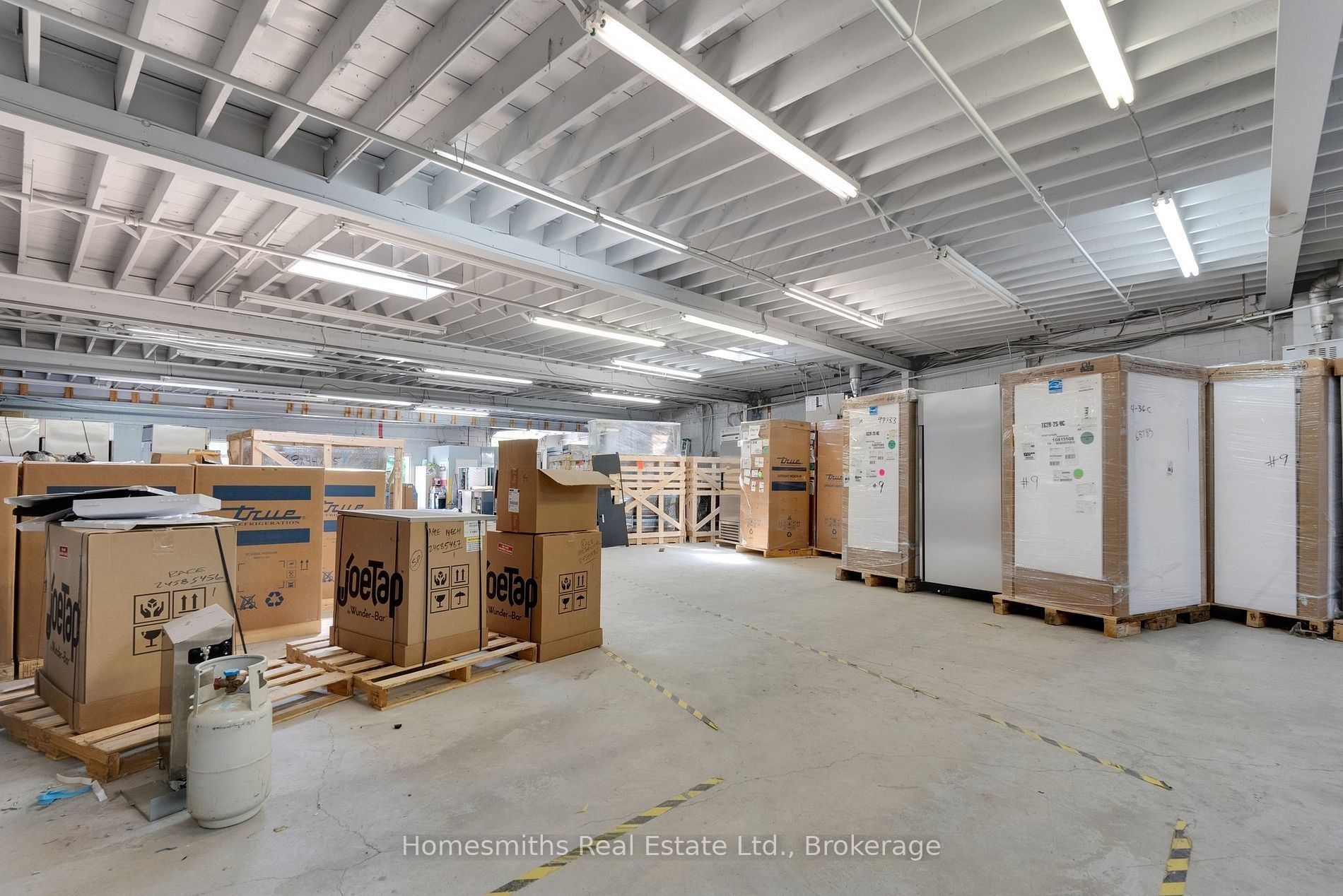 9 Cobbledick Street Property Photo 10