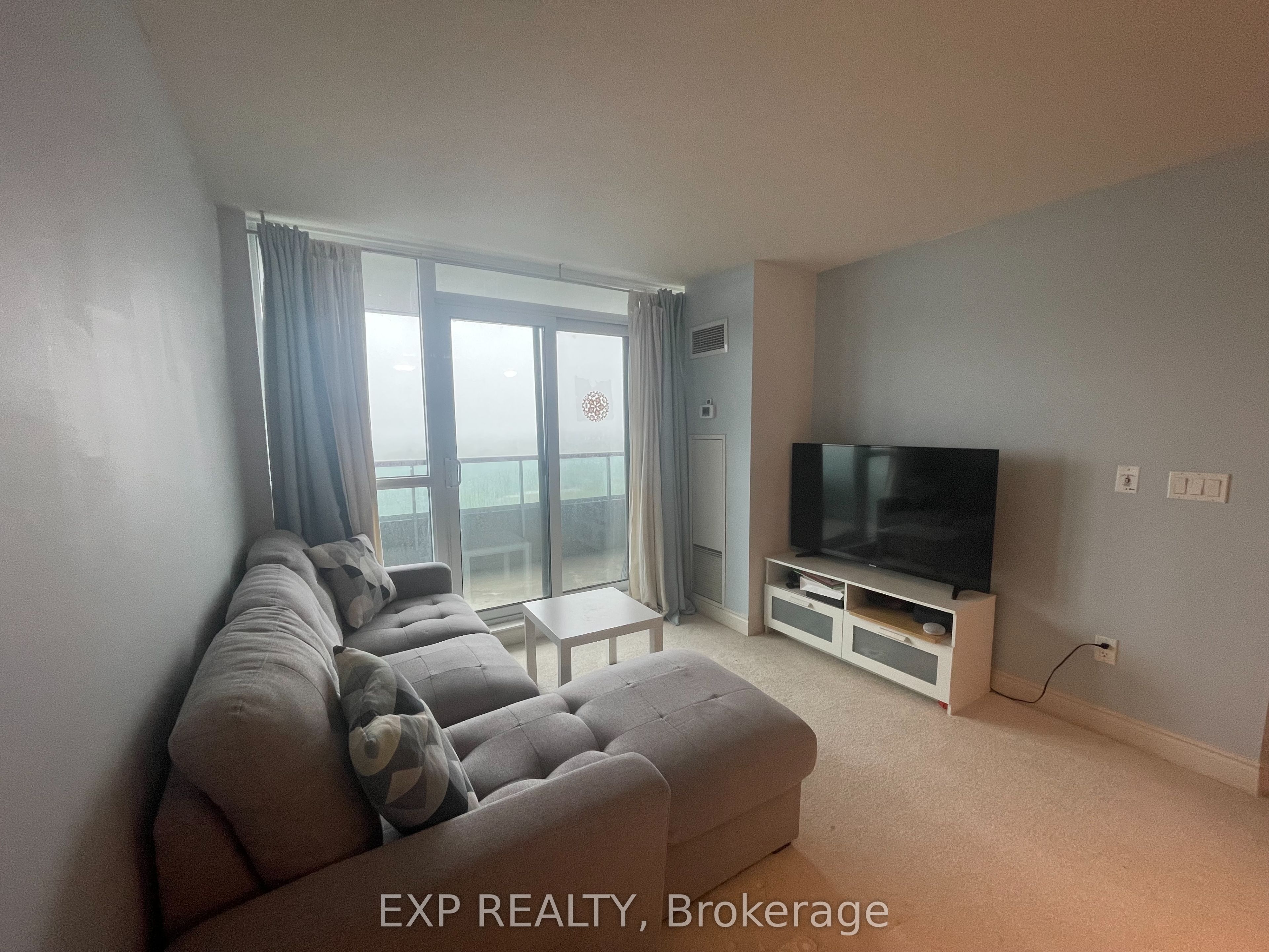50 Brian Harrison Way 2810 Property Photo 10