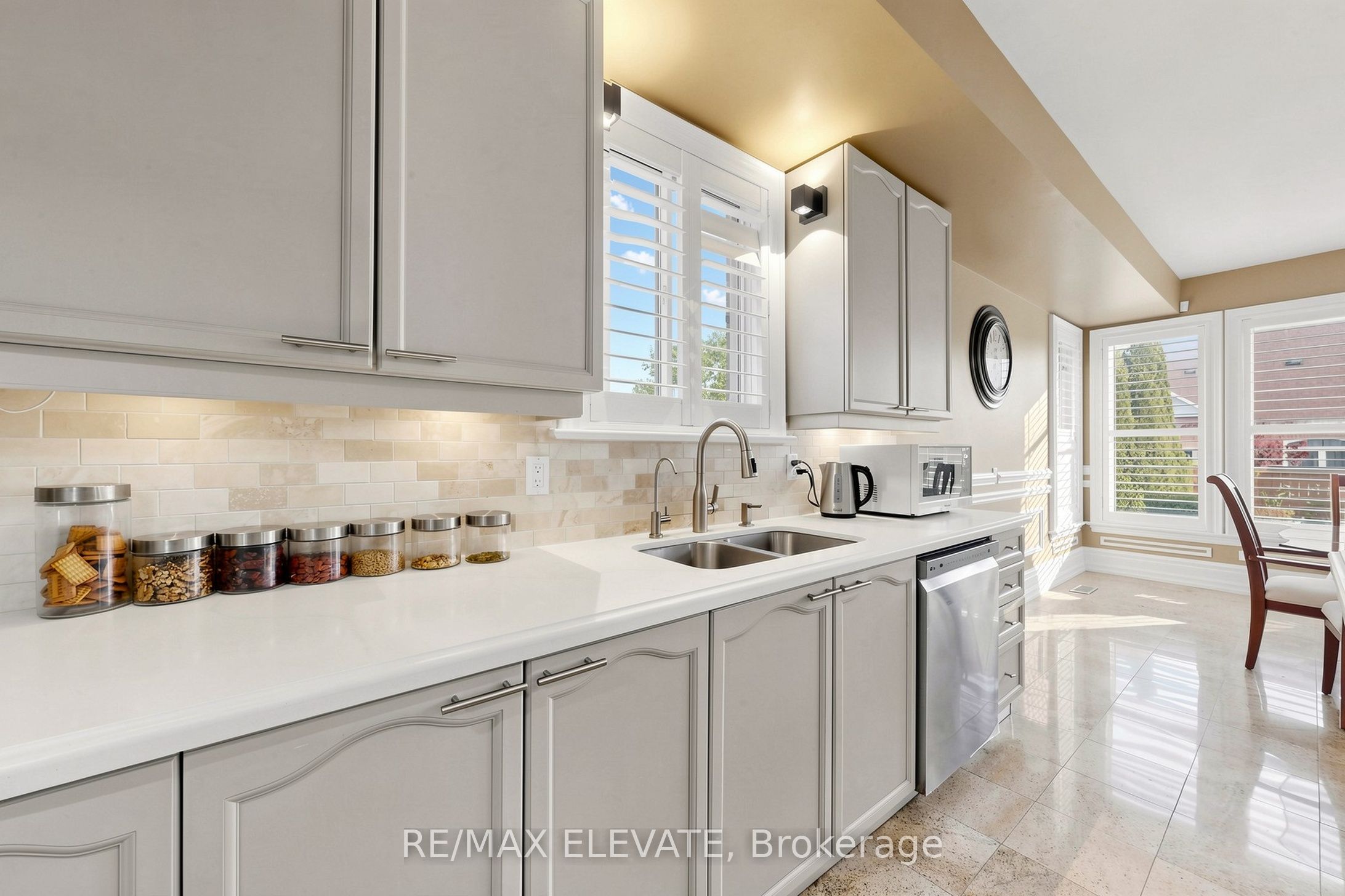 11 Joshua Boulevard Property Photo 16