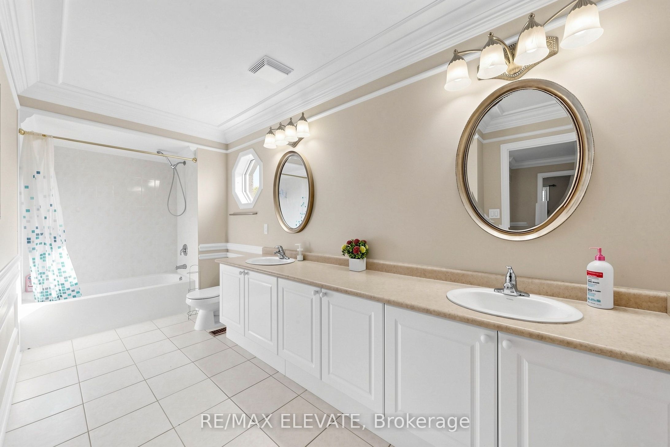 11 Joshua Boulevard Property Photo 35