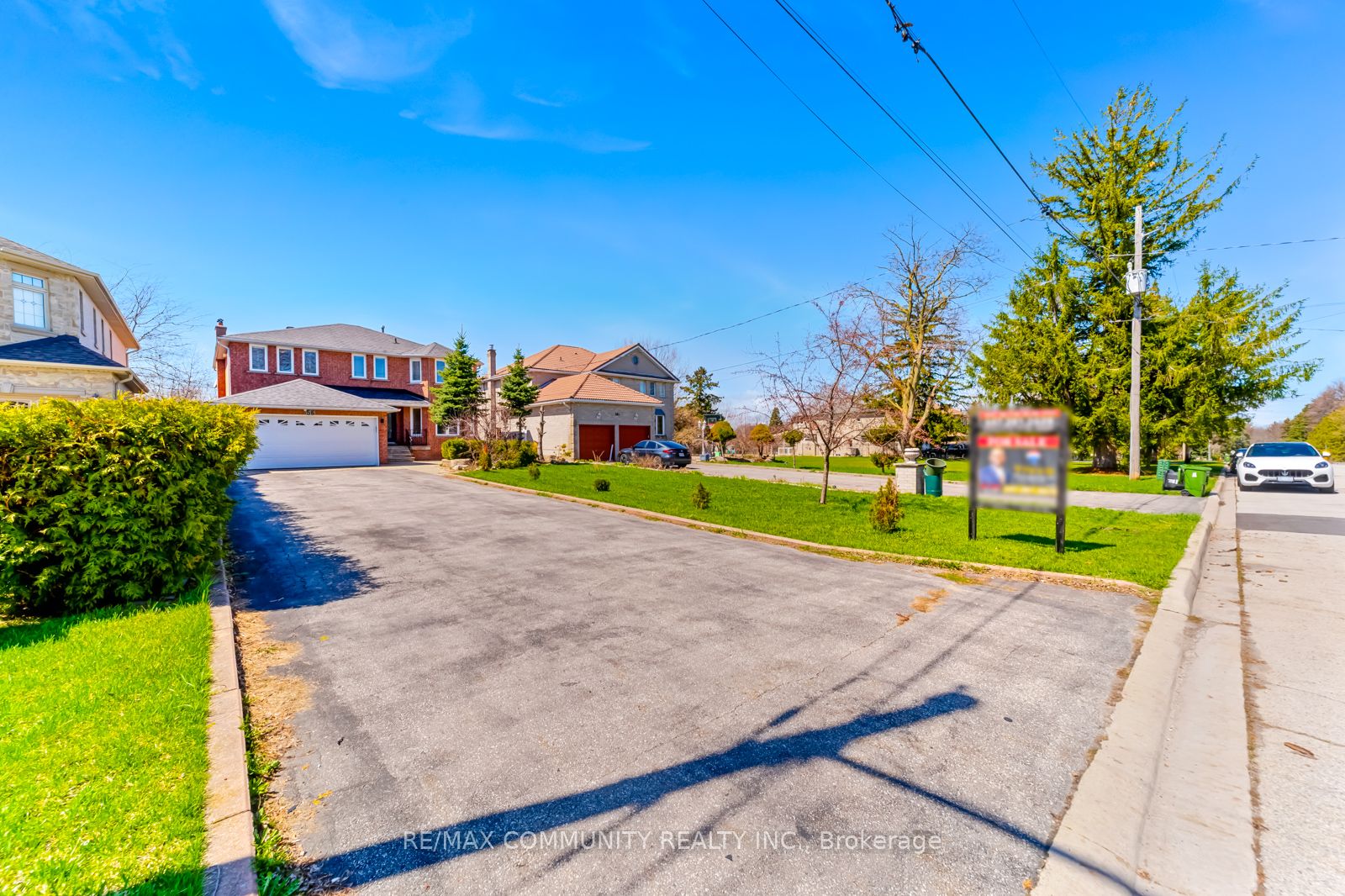 56 Cedar Brae Boulevard