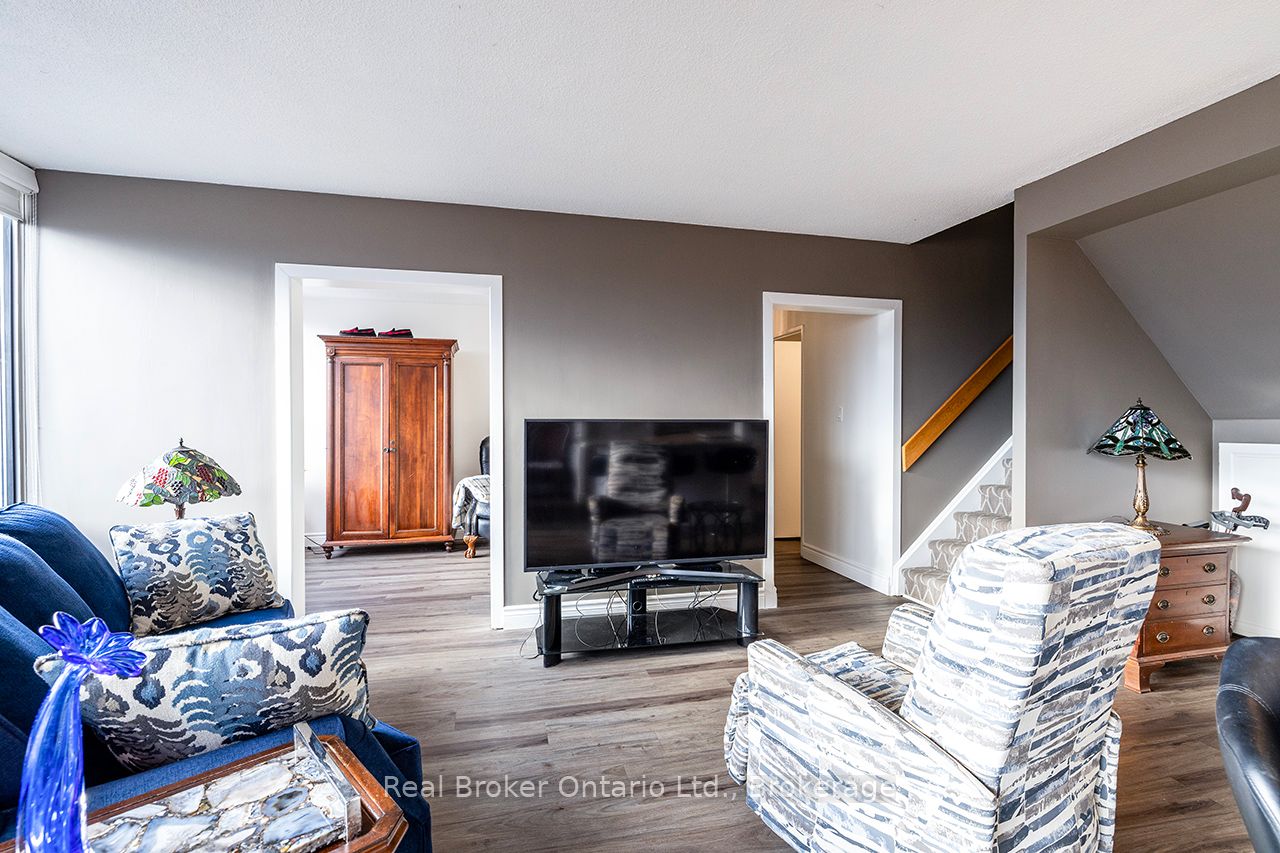50 E Richmond Street E 623 Property Photo 15