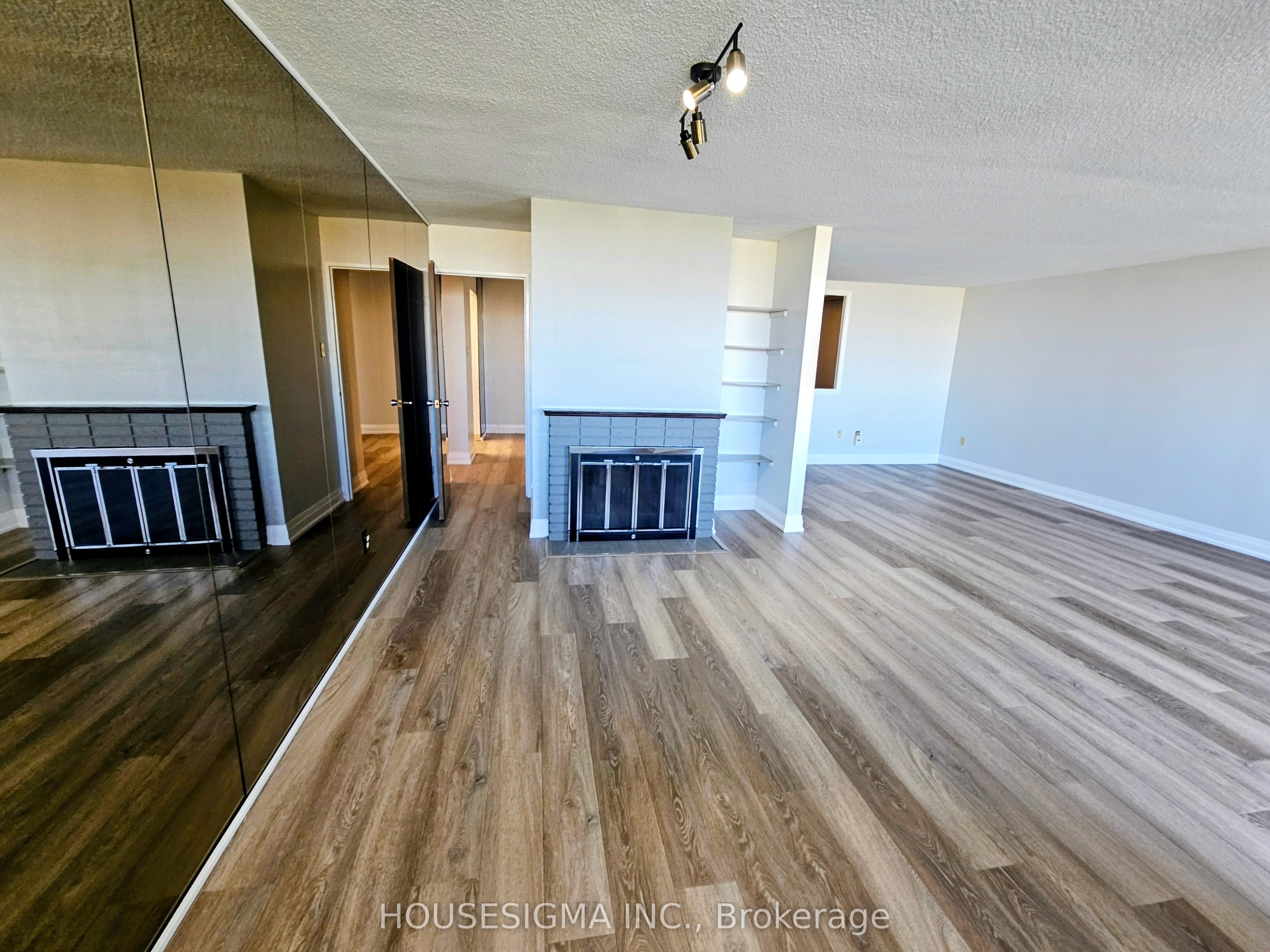 55 Huntingdale Boulevard 1804 Property Photo 7