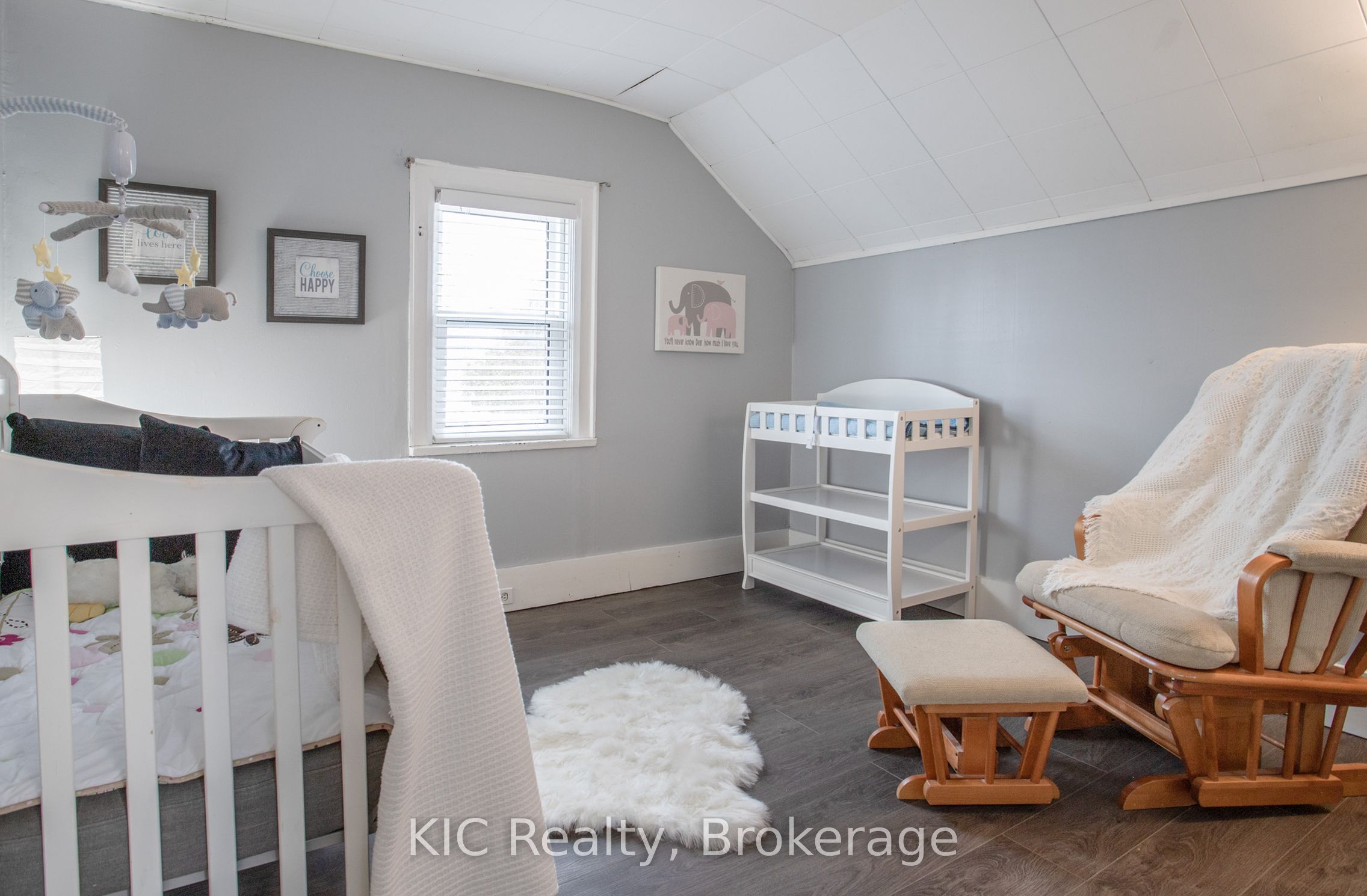 200 Oshawa Boulevard N Property Photo 17