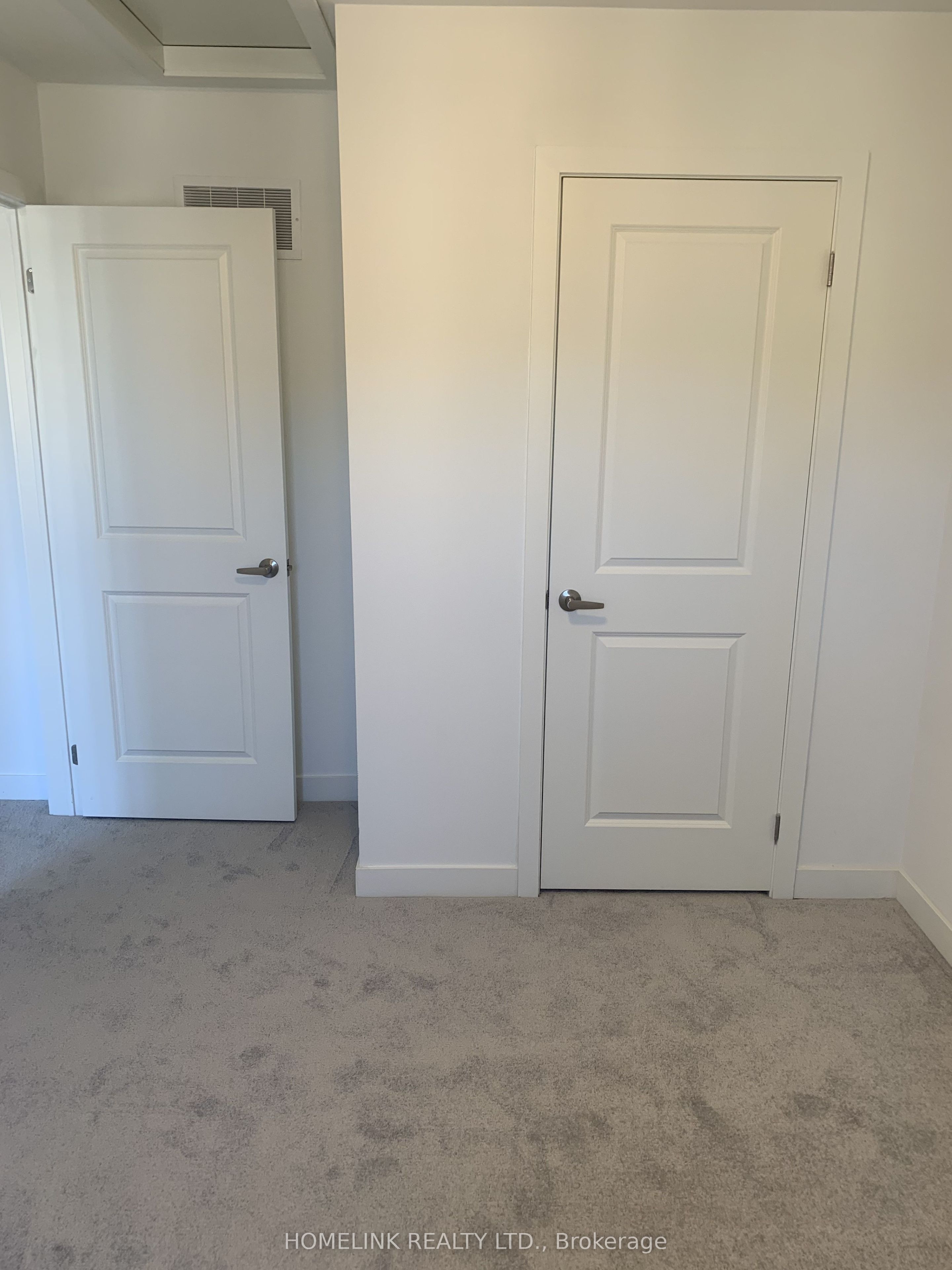 51 Selfridge Way Property Photo 6