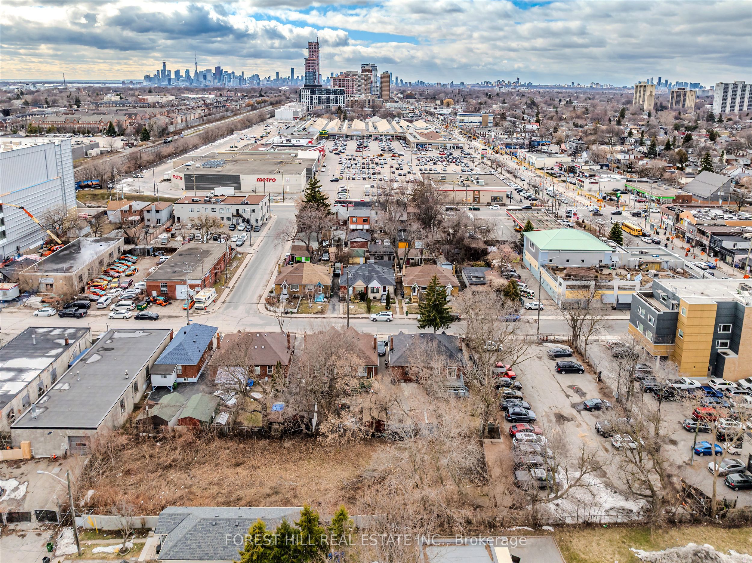 39 Thora Avenue Property Photo 8