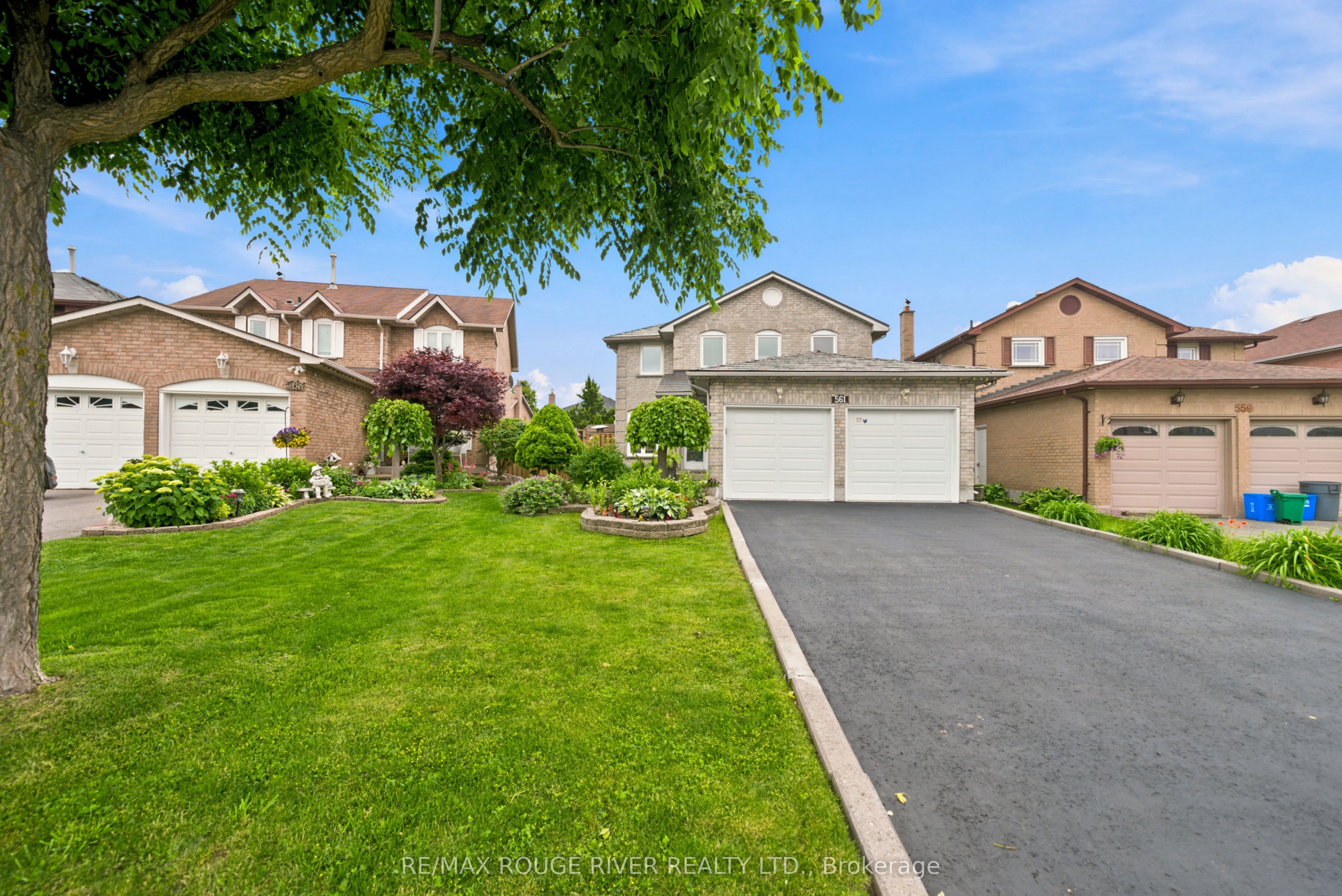 561 Cattail Court Property Photo 6
