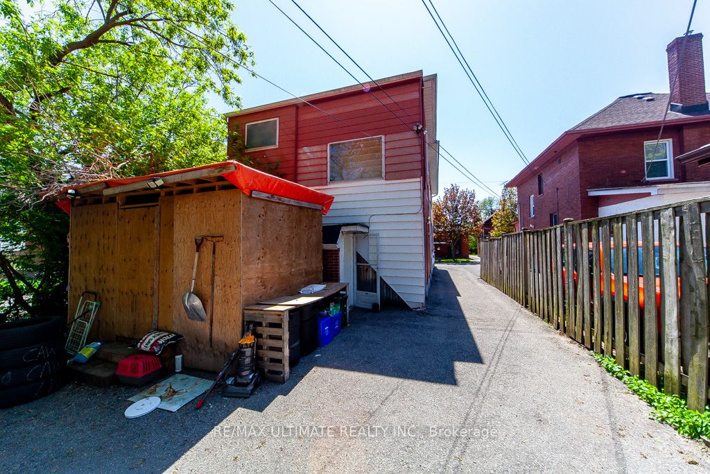 128 Elgin Street E Property Photo 7