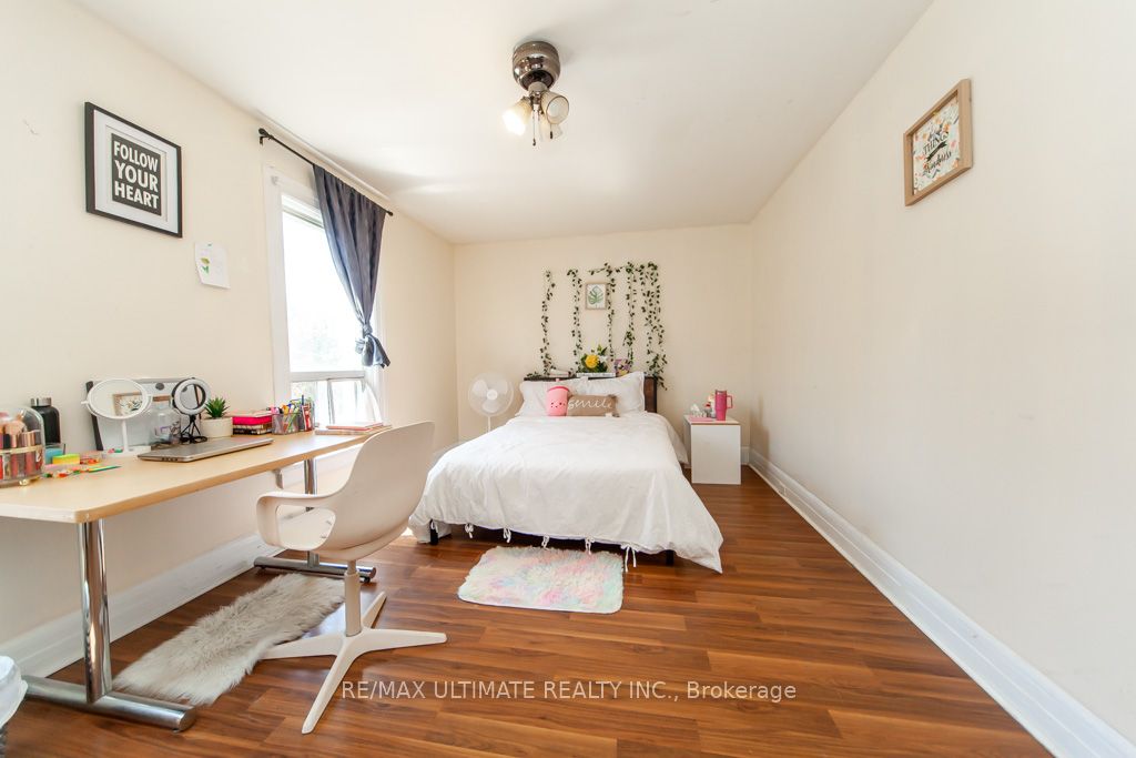 128 Elgin Street E Property Photo 18