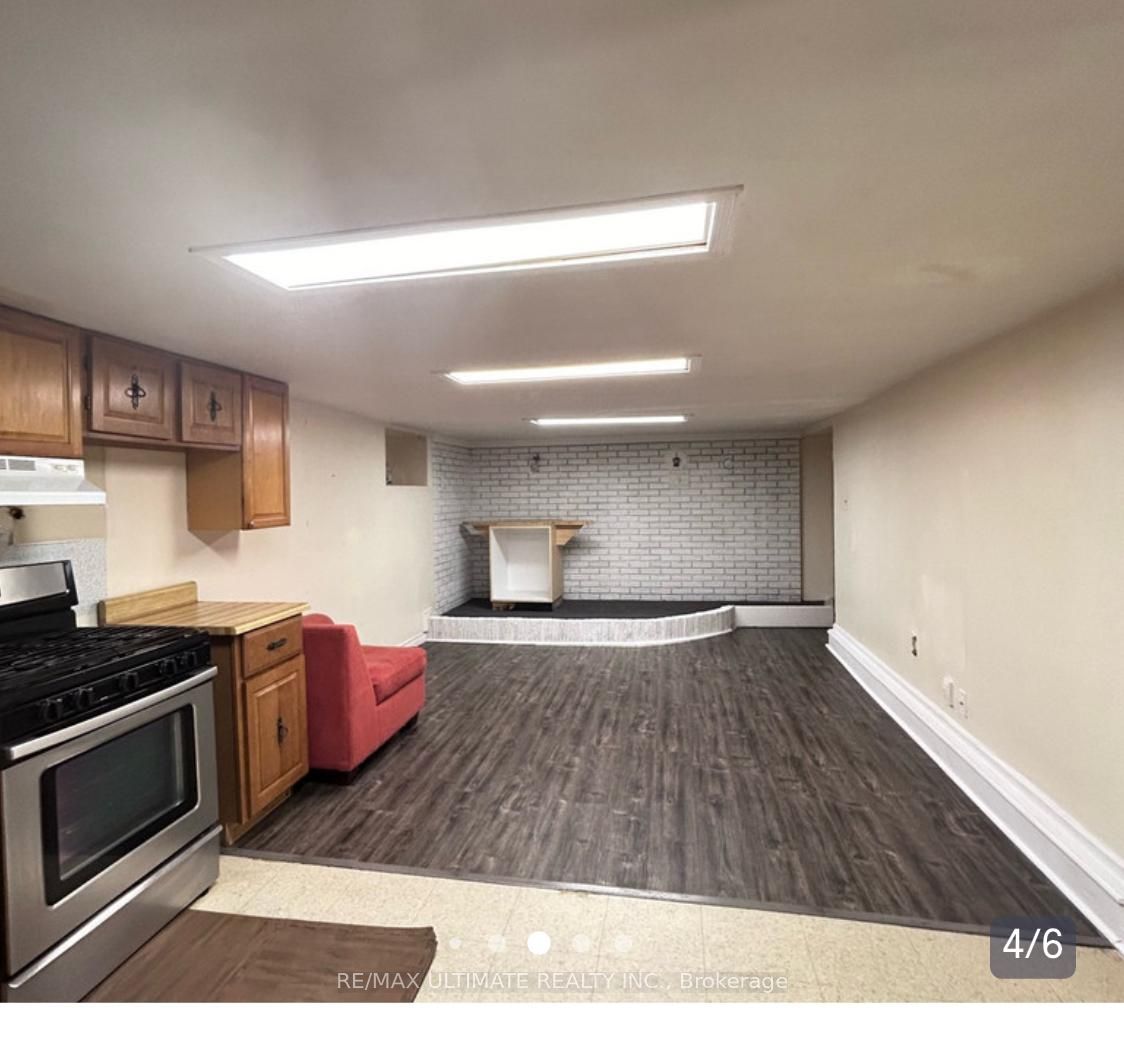 128 Elgin Street E Property Photo 40