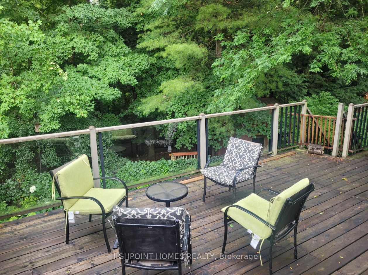 903 Alanbury Crescent