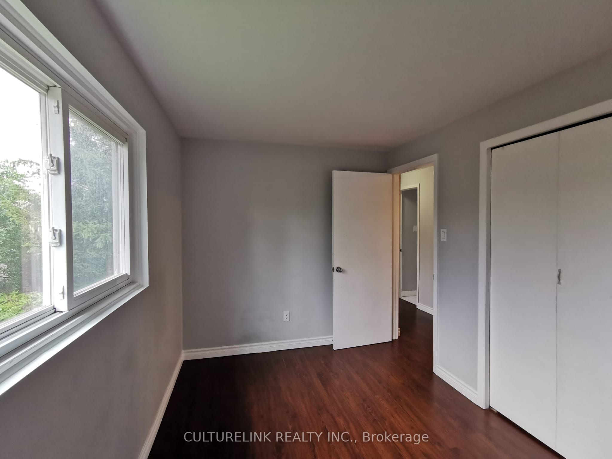 18 Westwater Drive Property Photo 15