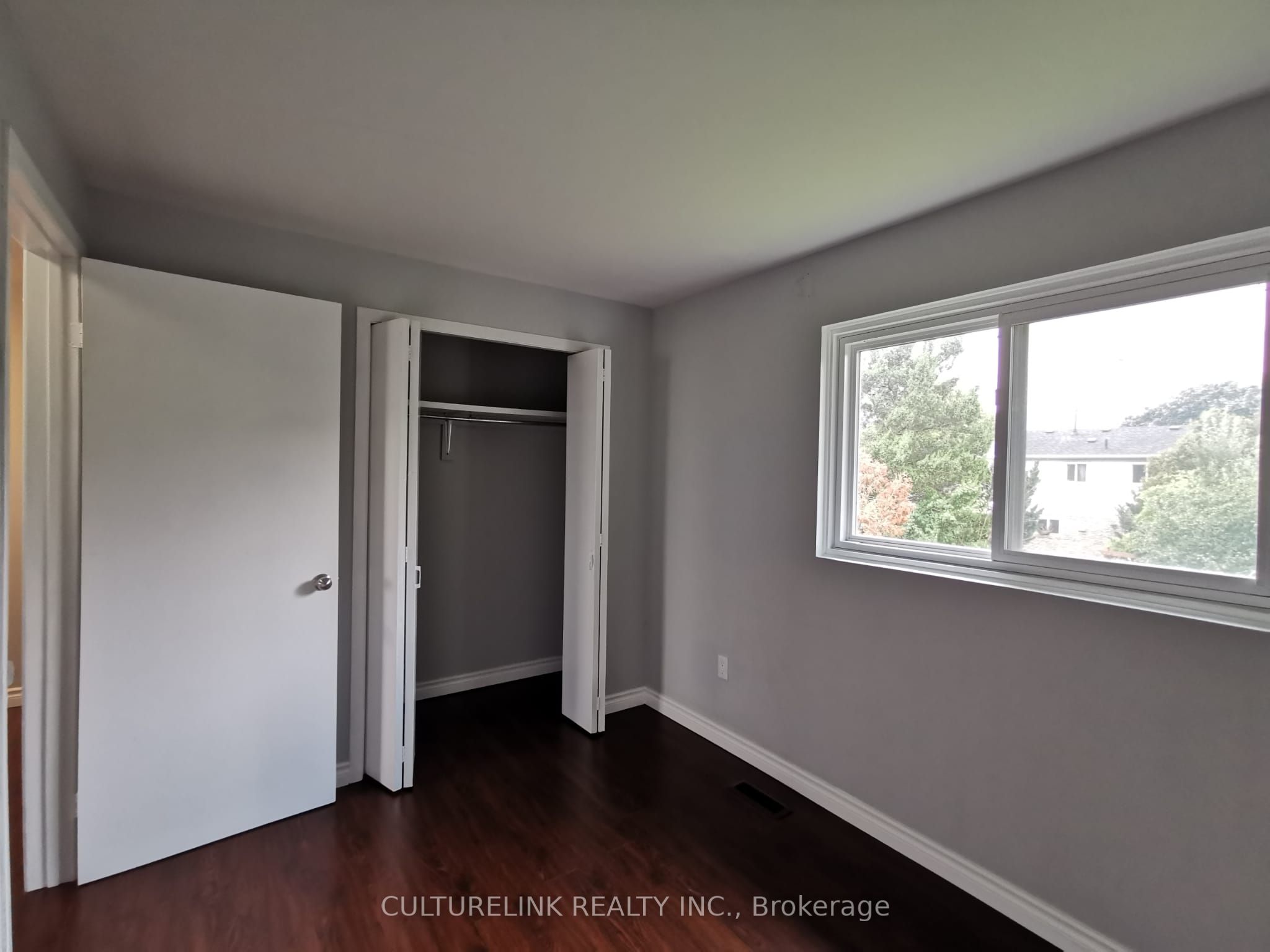 18 Westwater Drive Property Photo 17